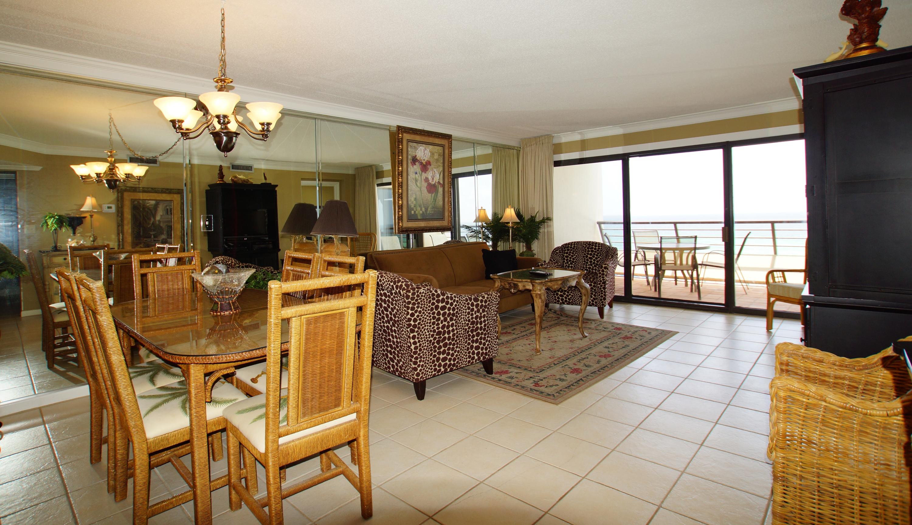 EMERALD TOWERS CONDO - Residential