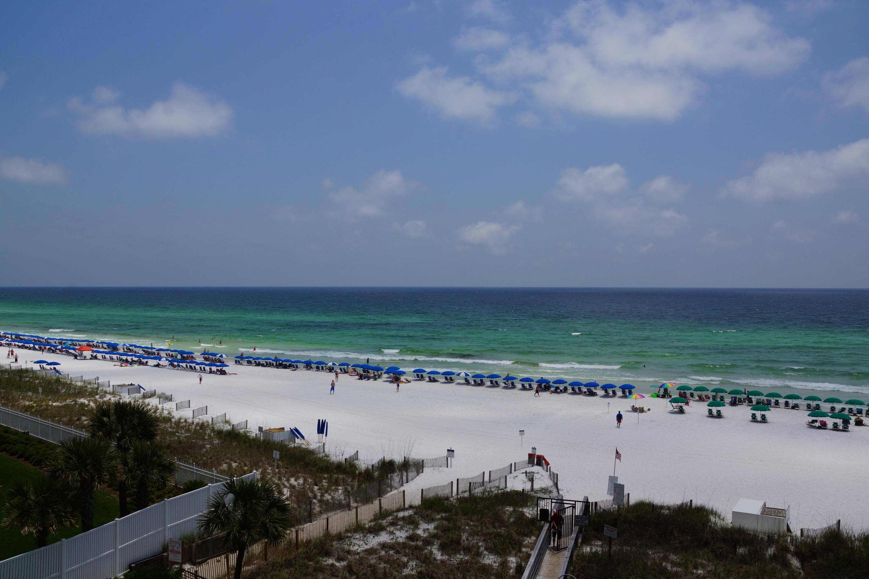 EMERALD TOWERS CONDO - Residential