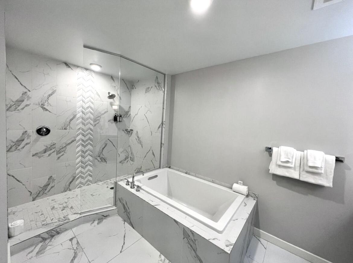 OSPREY POINTE - Residential Lease