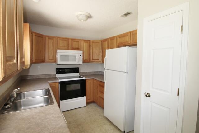 OAKDALE MINI FARMS - Residential