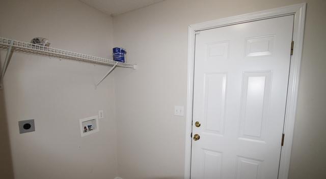 OAKDALE MINI FARMS - Residential