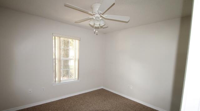 OAKDALE MINI FARMS - Residential