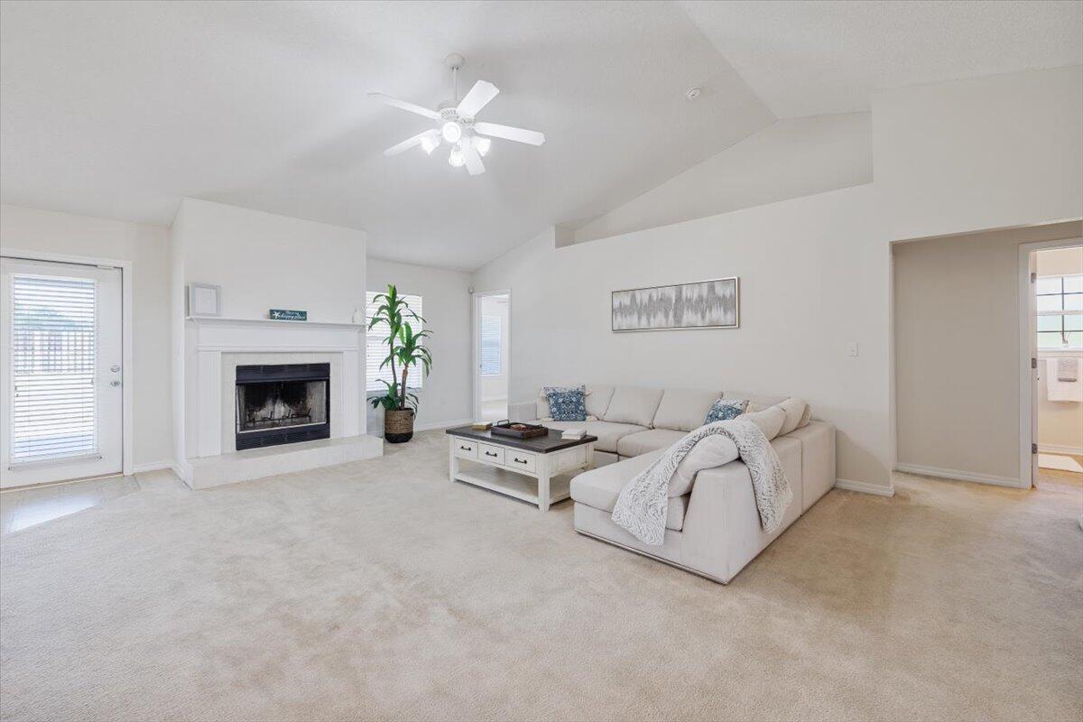 LEE FARMS PH I - Residential