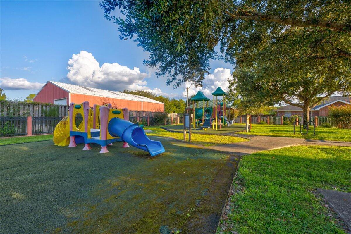 LEE FARMS PH I - Residential