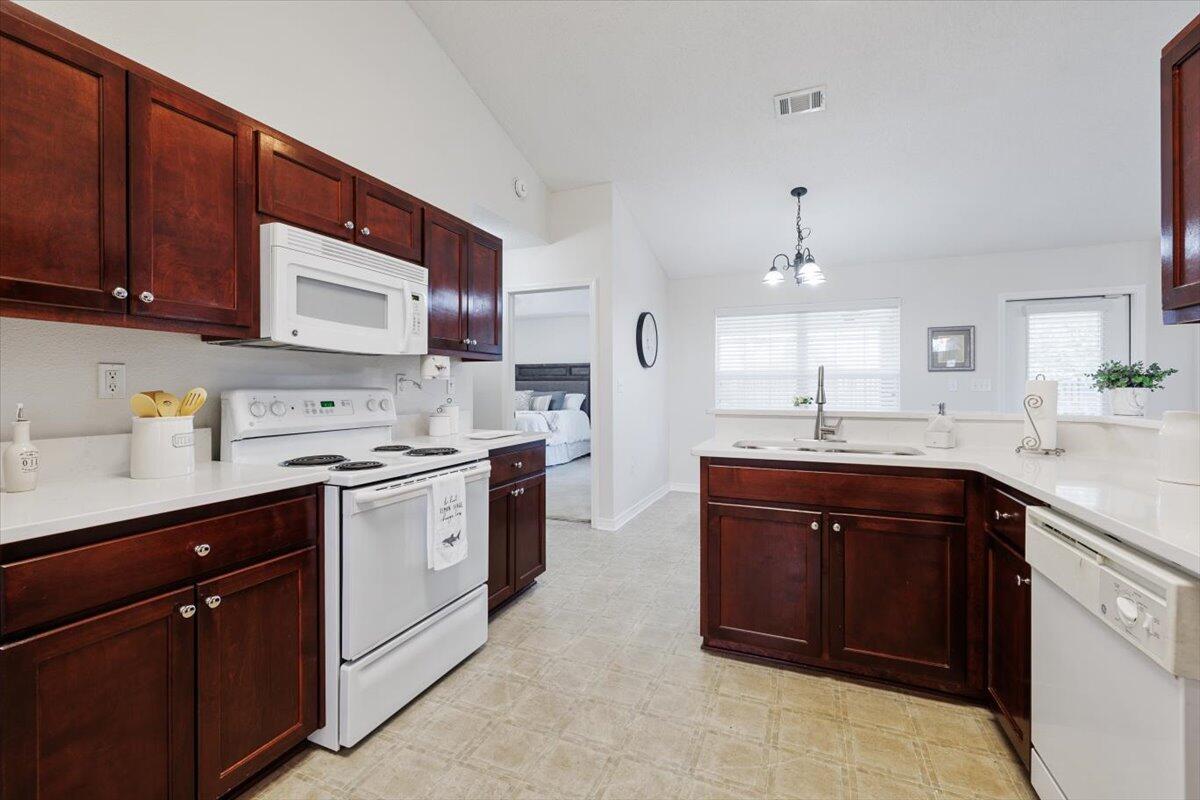 LEE FARMS PH I - Residential