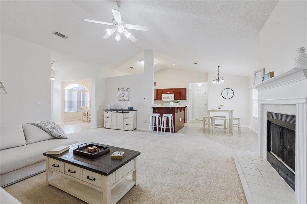 LEE FARMS PH I - Residential