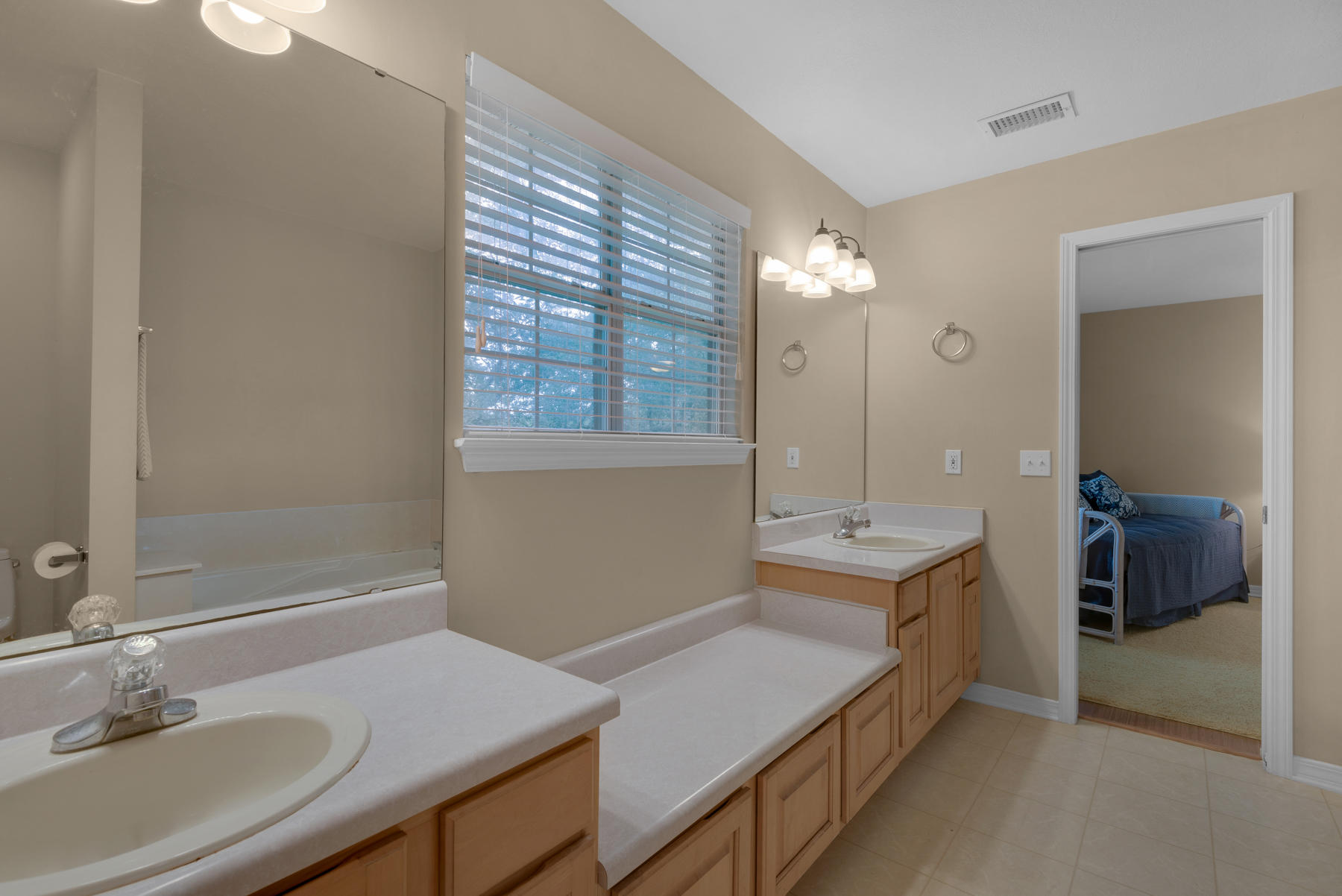 SNAPPER COVE T/H - Residential