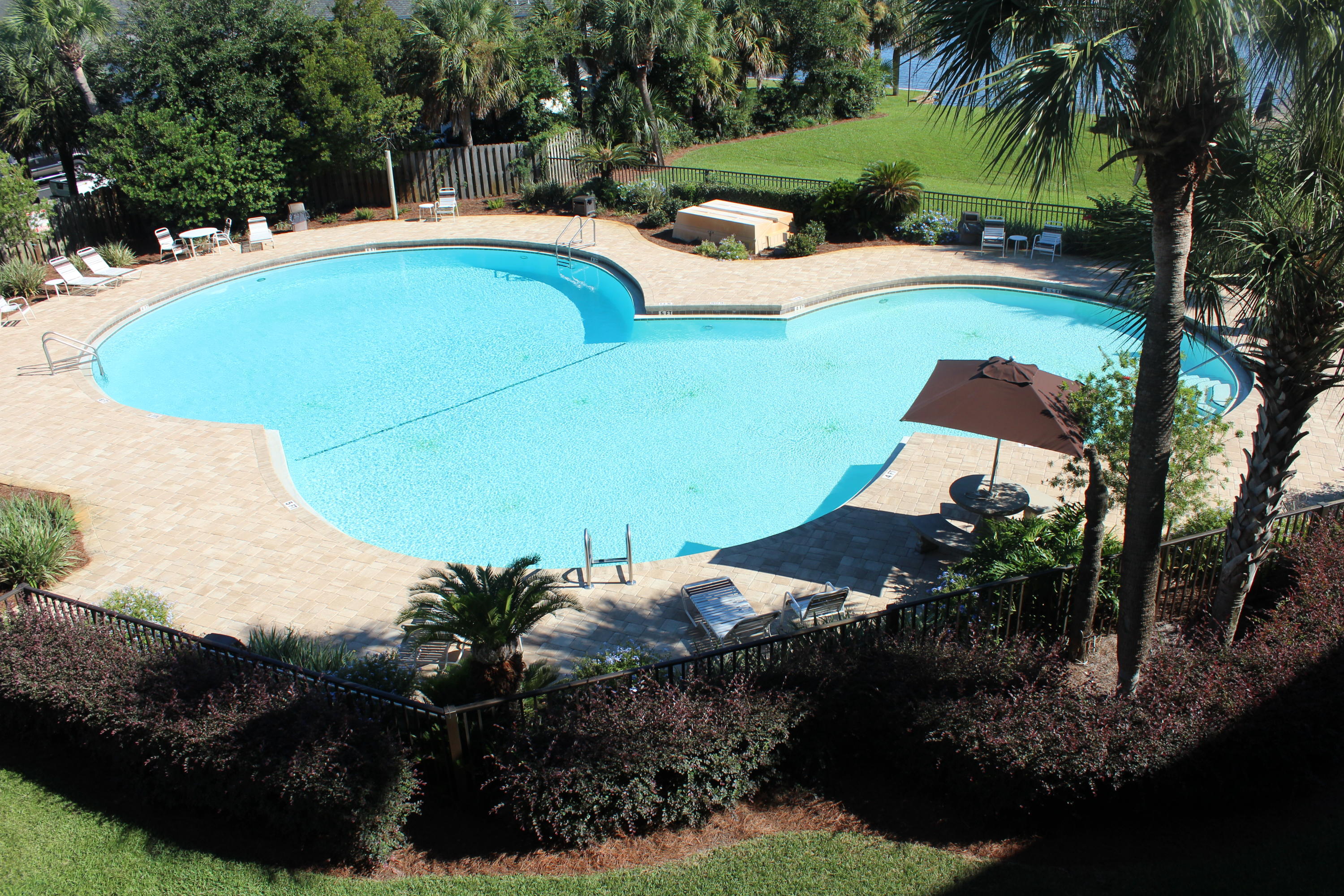 PIRATES BAY PH 1 - Residential