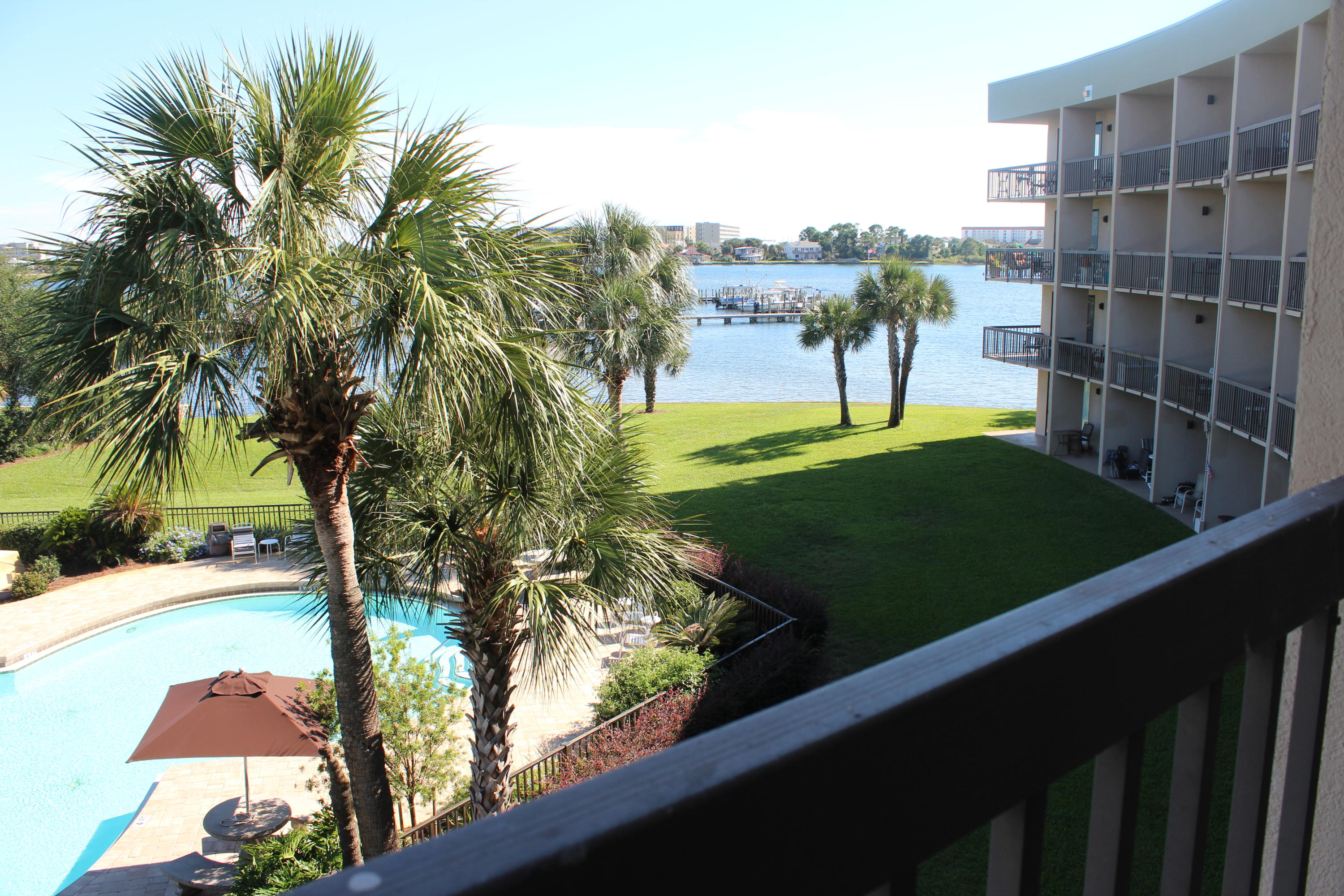 PIRATES BAY PH 1 - Residential