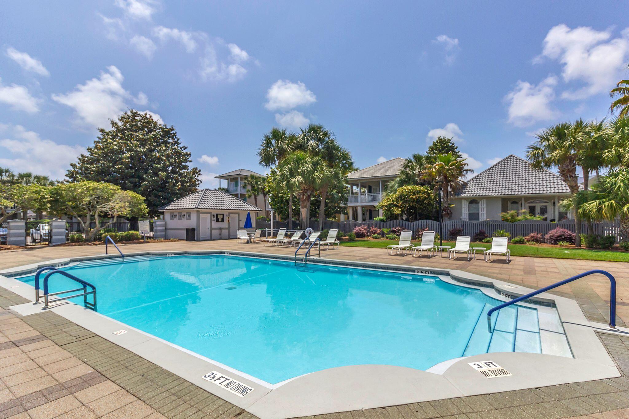 EMERALD SHORES OF SOUTH WALTON - Residential