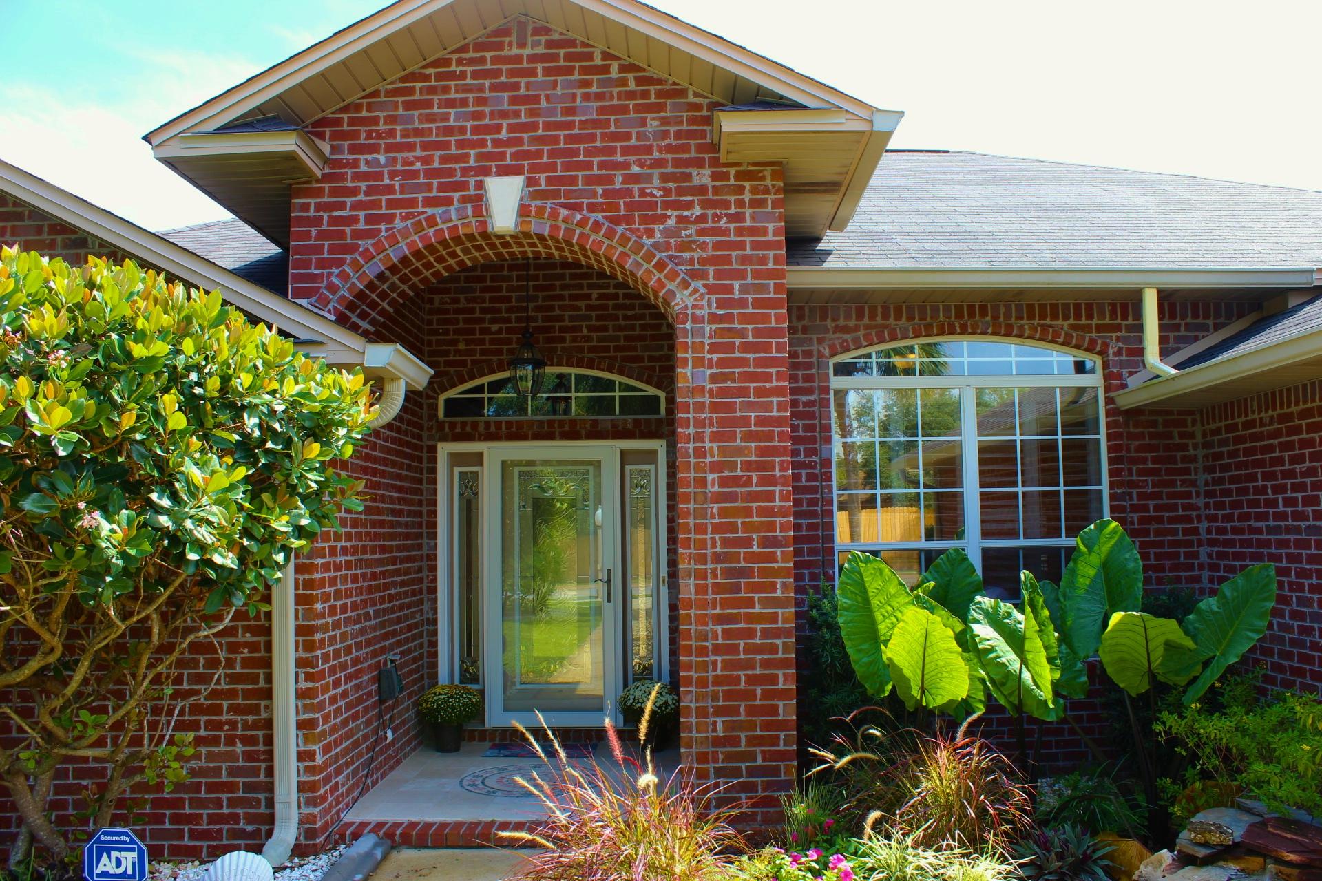 MELISSA OAKS - Residential