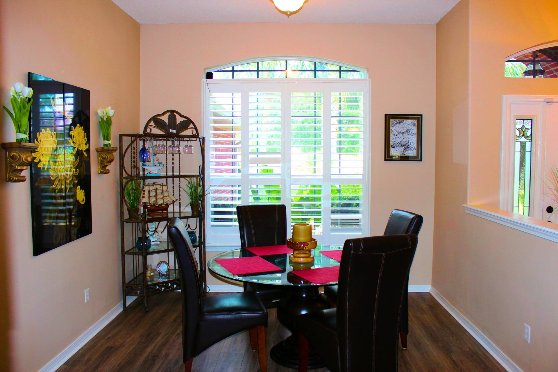 MELISSA OAKS - Residential