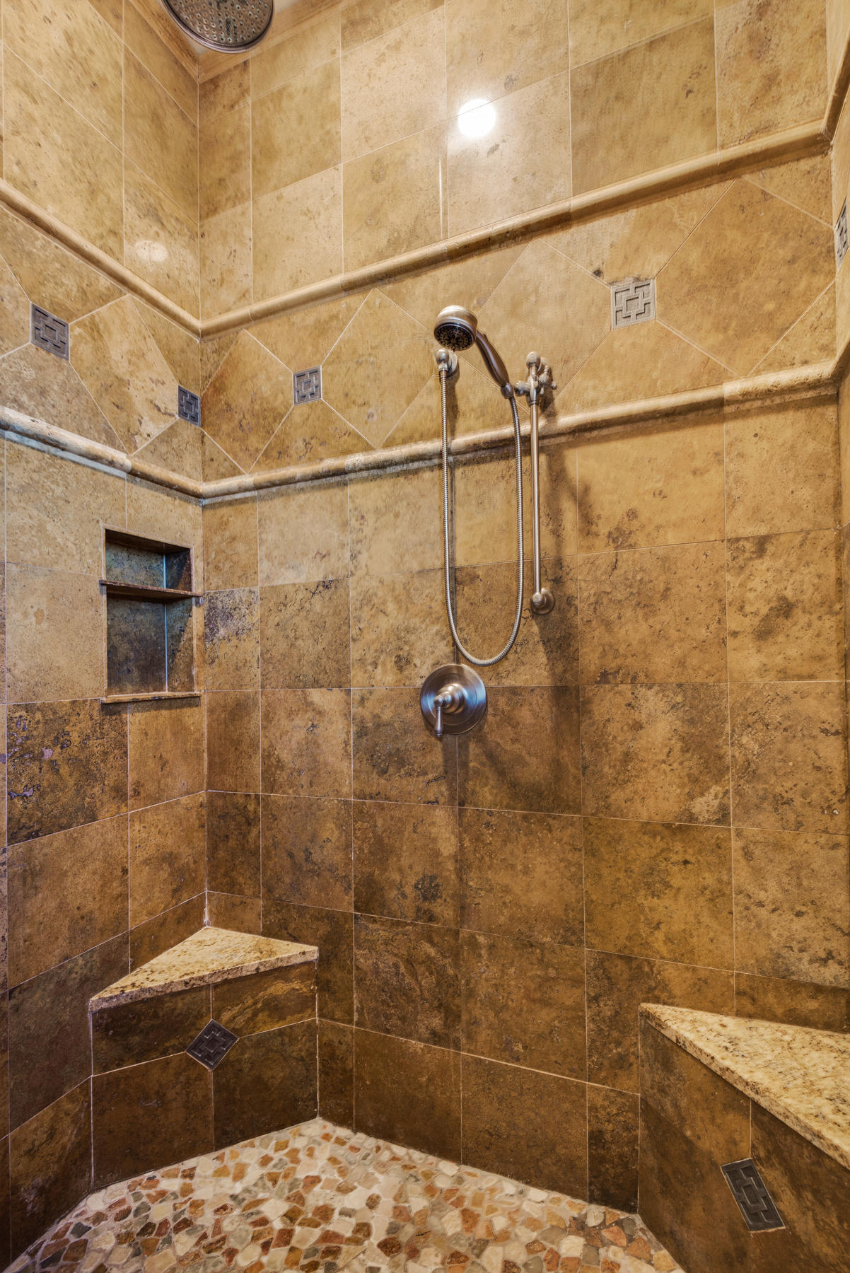 FINISTERRE S/D - Residential