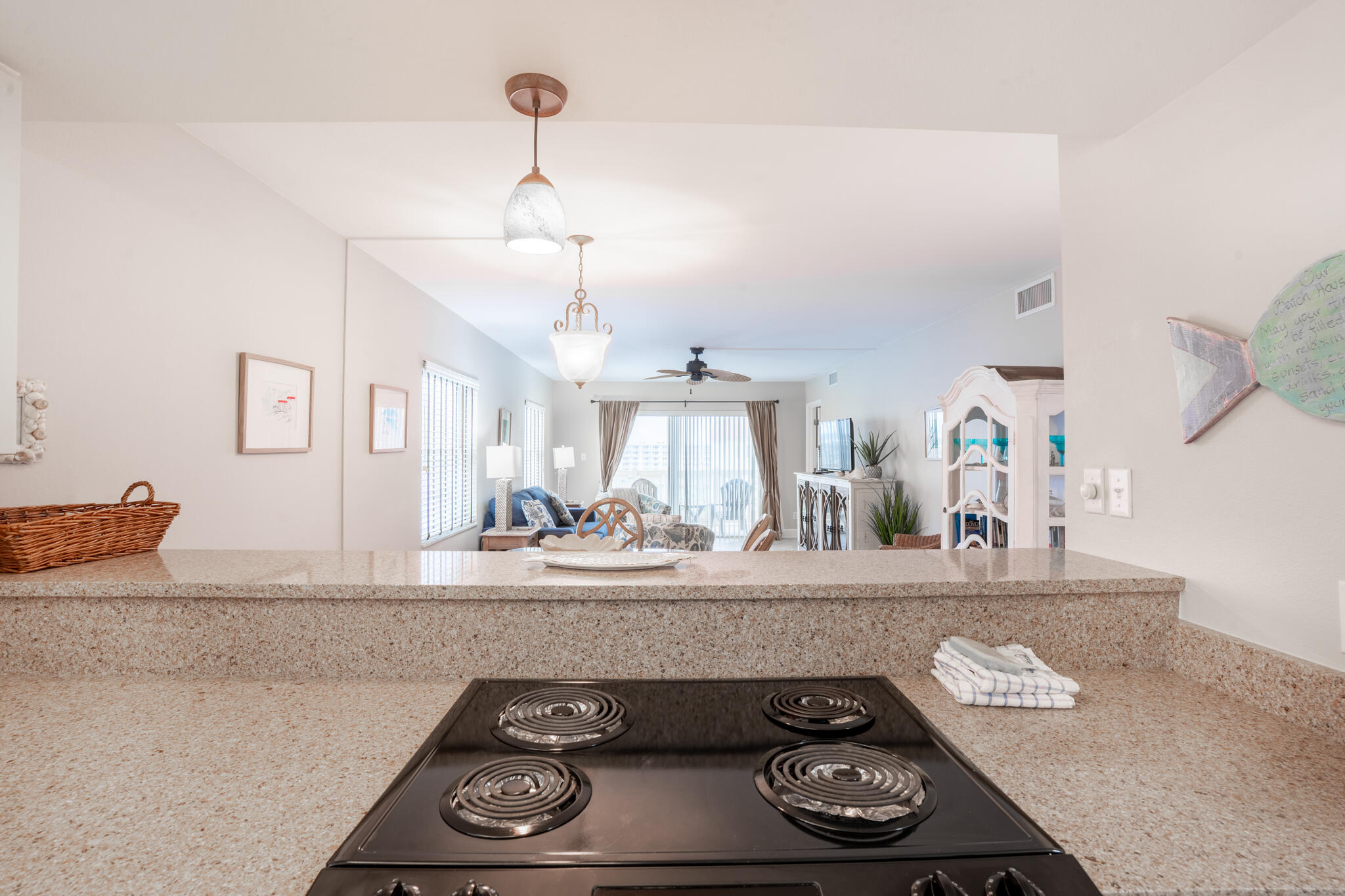 EL MATADOR CONDO - Residential