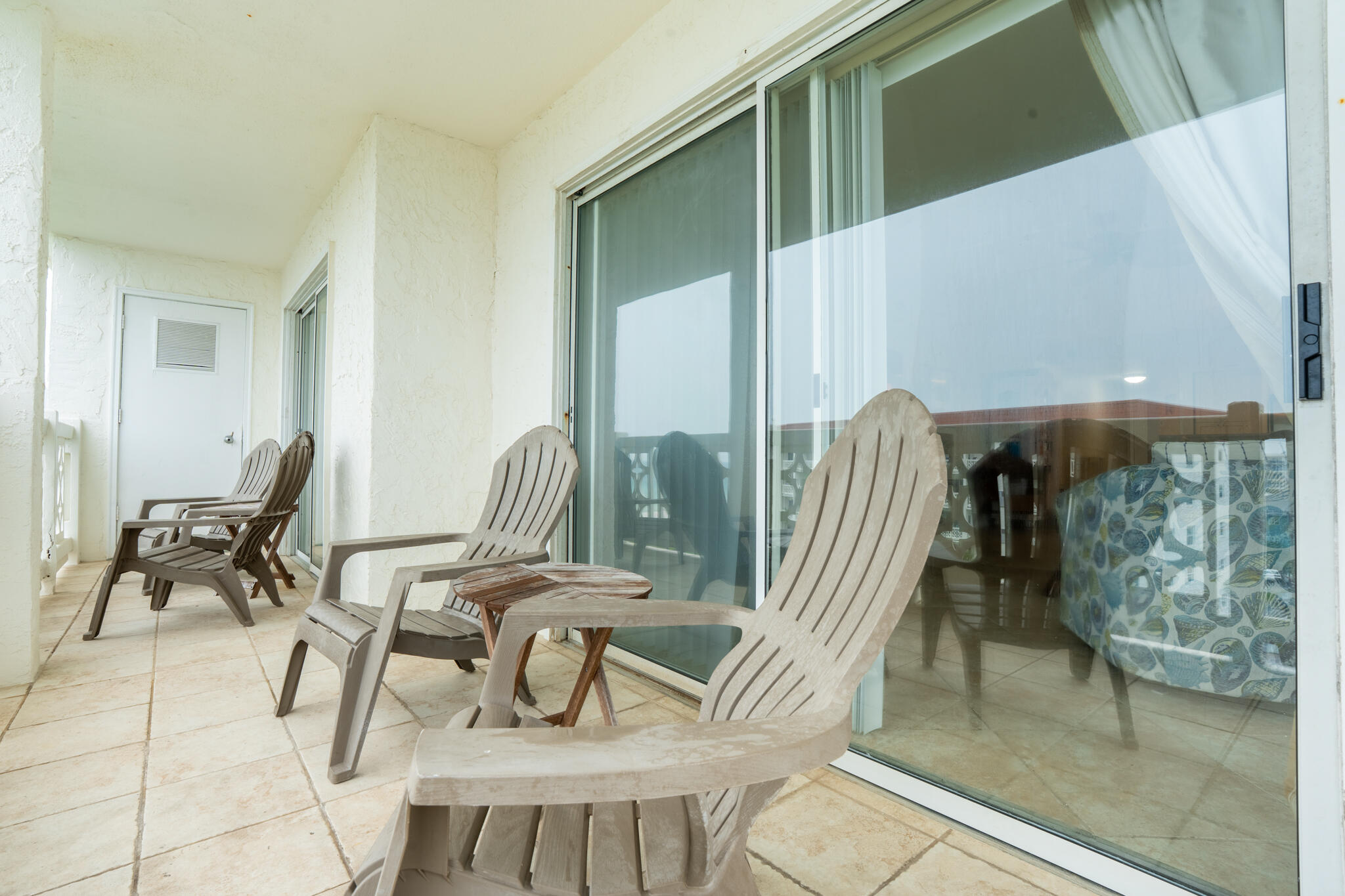 EL MATADOR CONDO - Residential