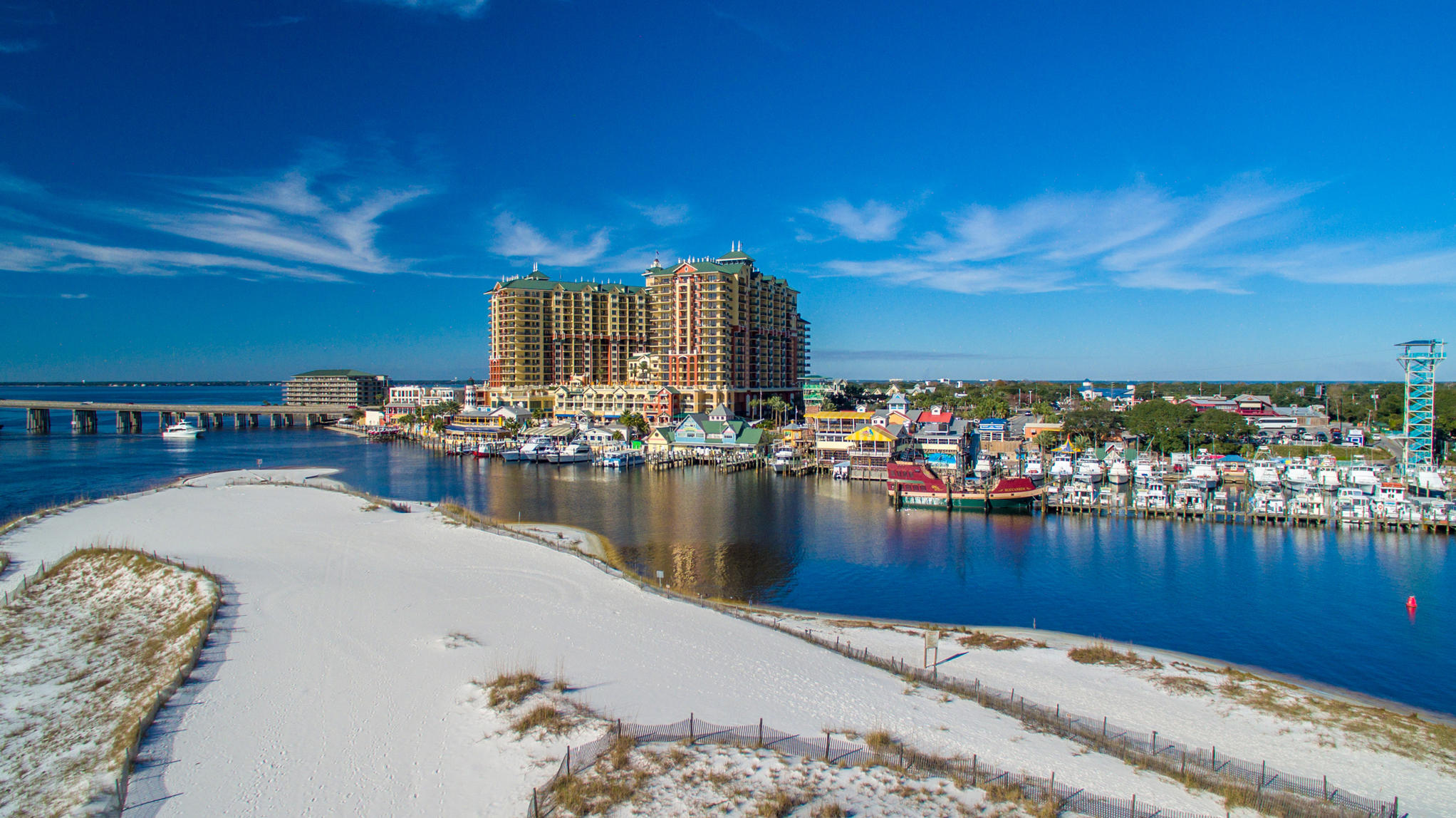 HOLIDAY ISLE - Residential