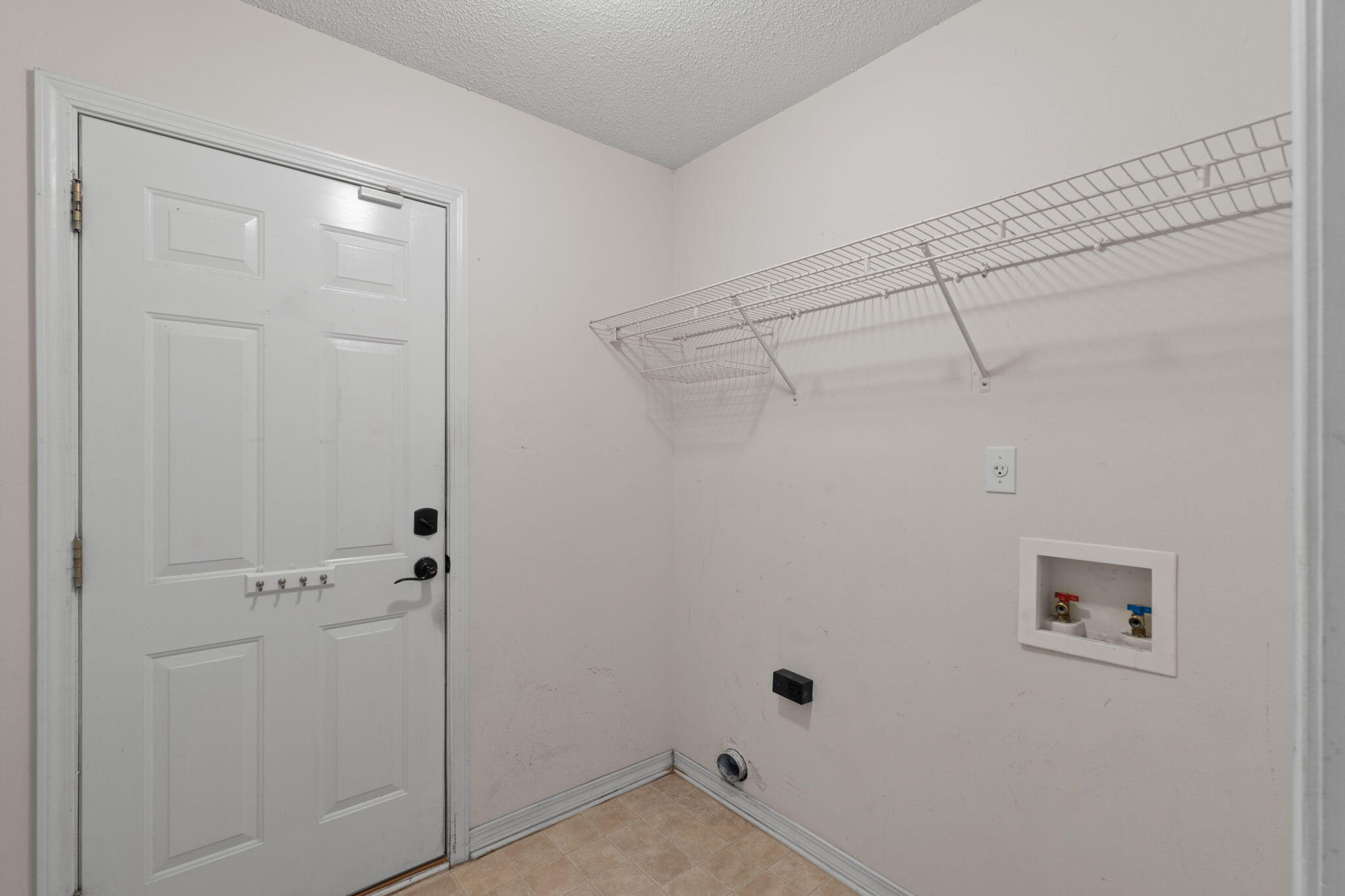 NORTHVIEW ESTATES 7TH ADDN - Residential