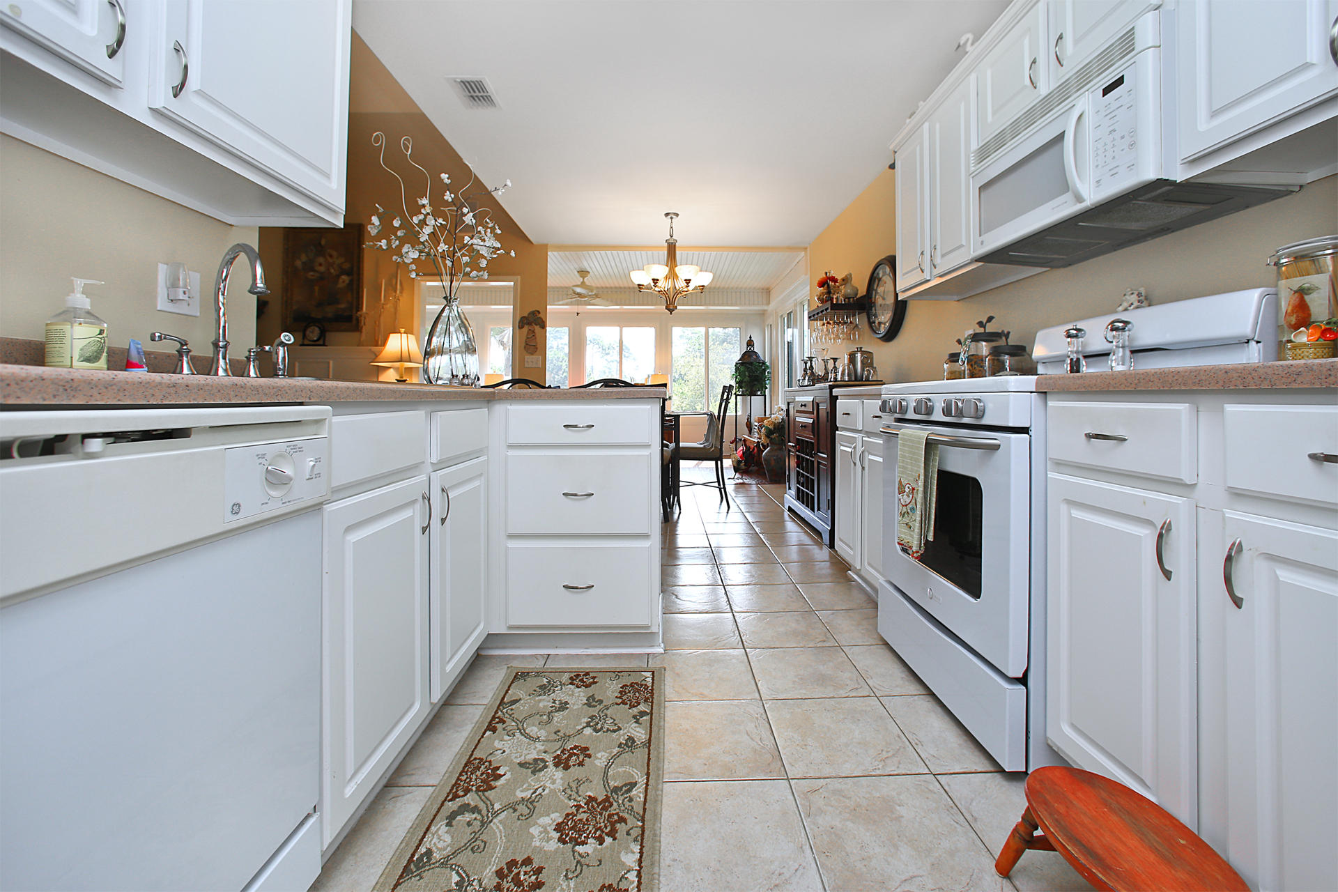 OLDE FLORIDA LAKES - Residential