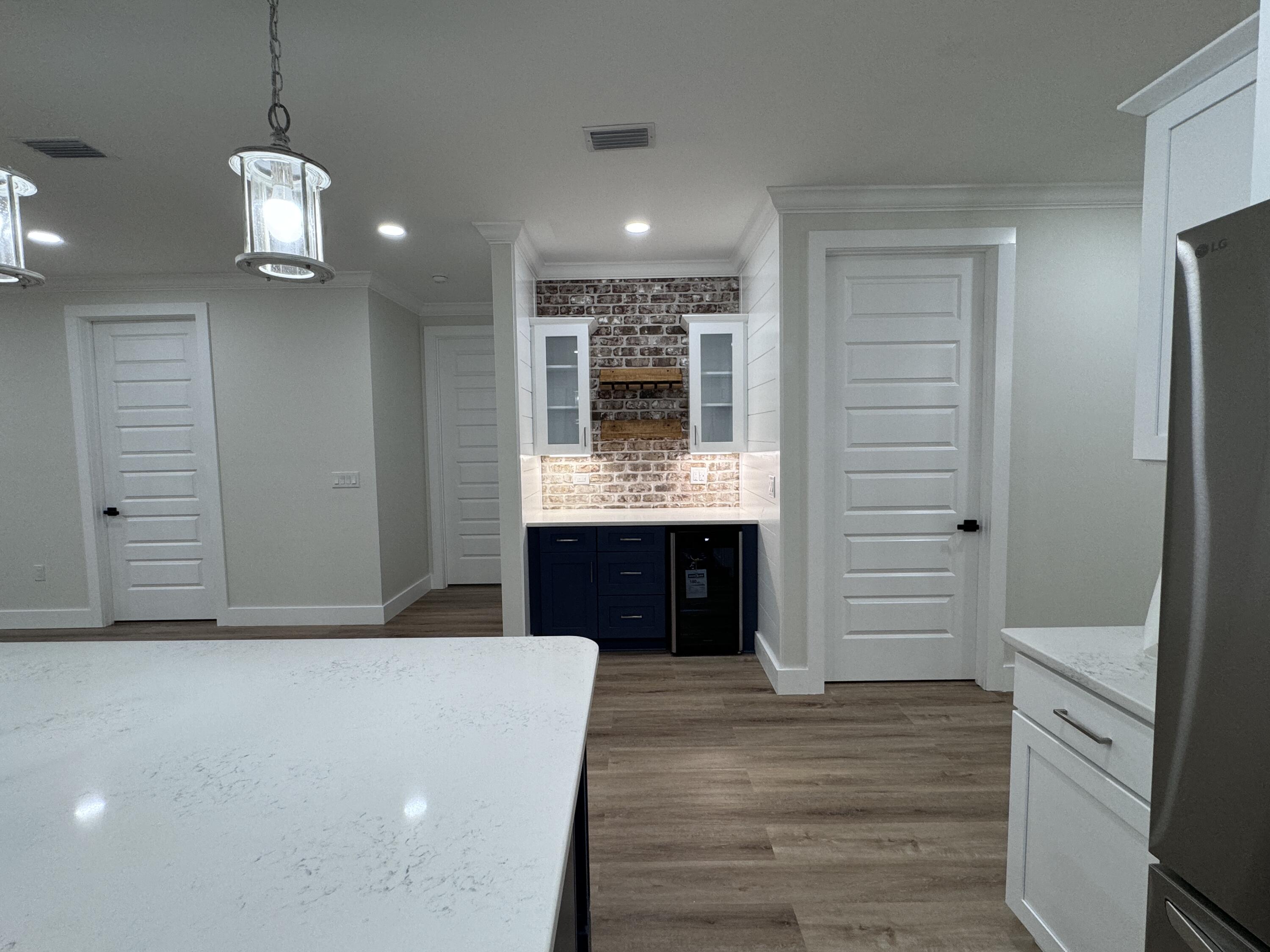 VILLA TASSO TOWN OF - Residential Lease