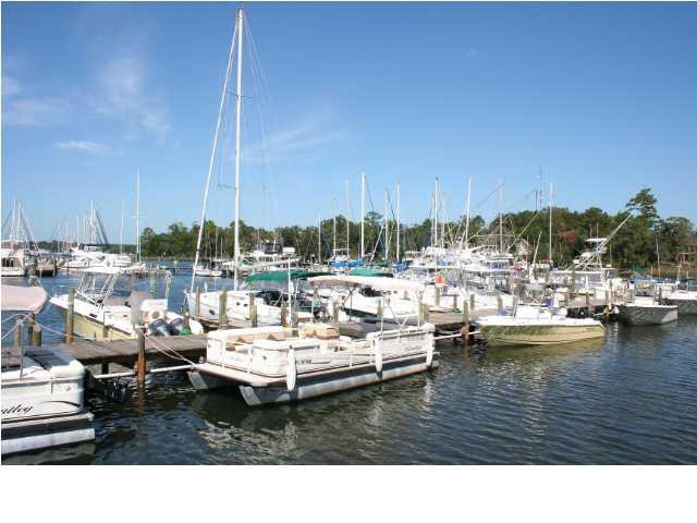 FAIRWAY LAKES PH 1 - Residential