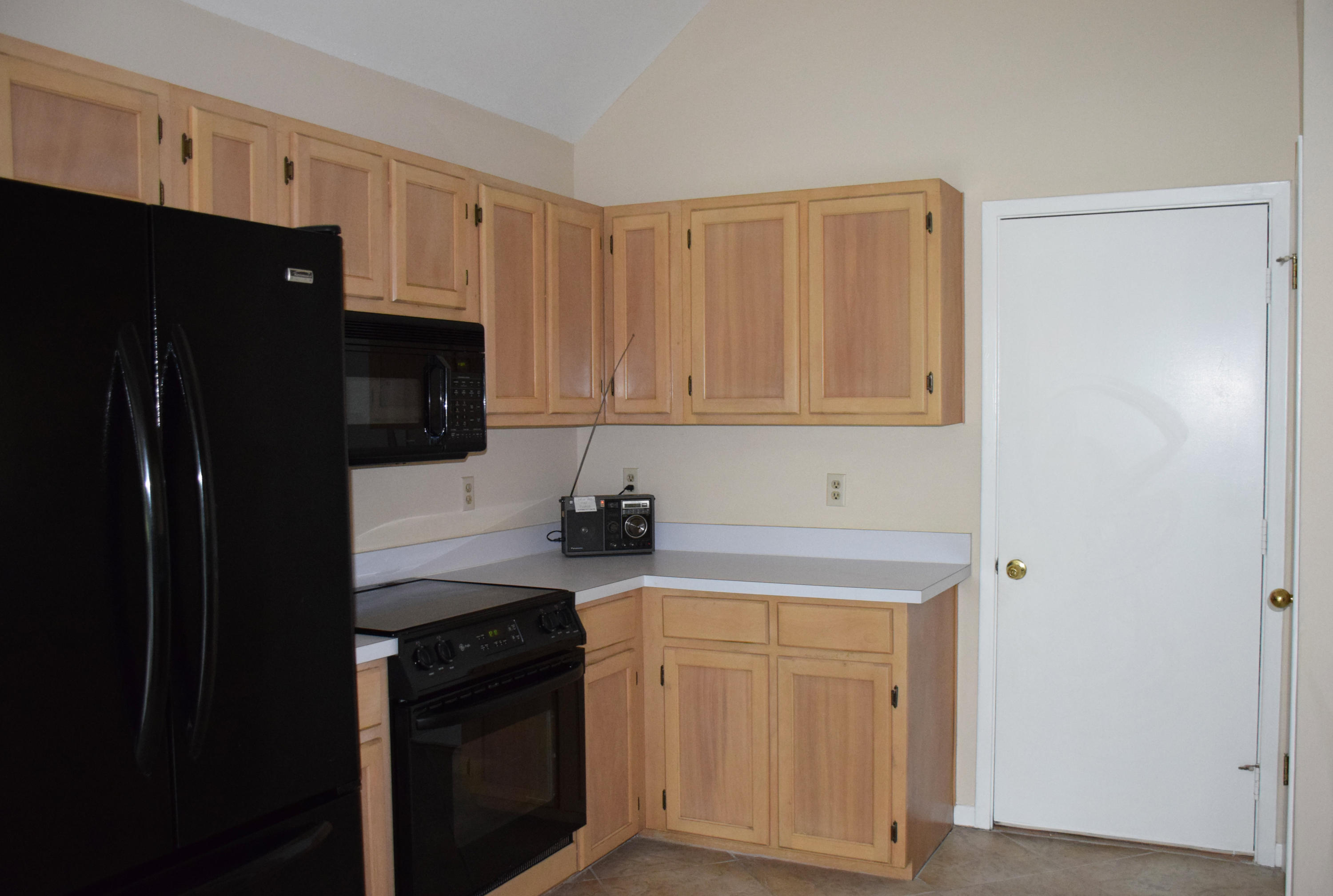 FAIRWAY LAKES PH 1 - Residential