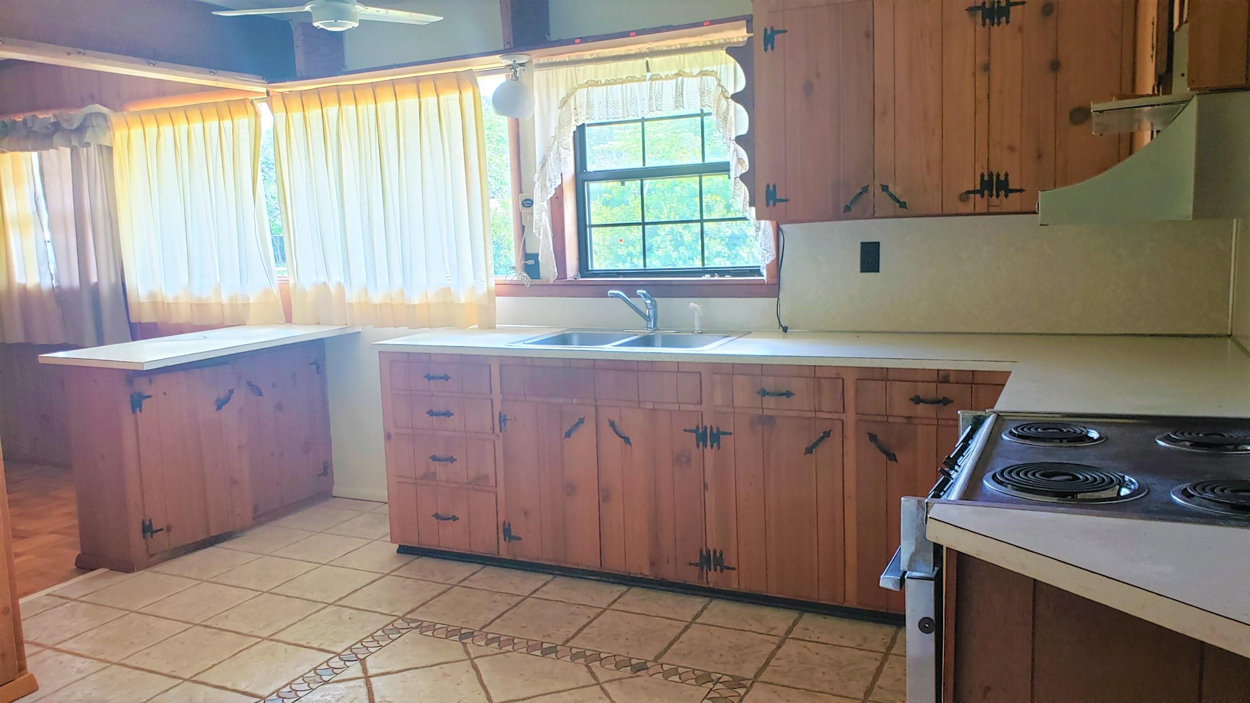 OAKDALE M/F - Residential