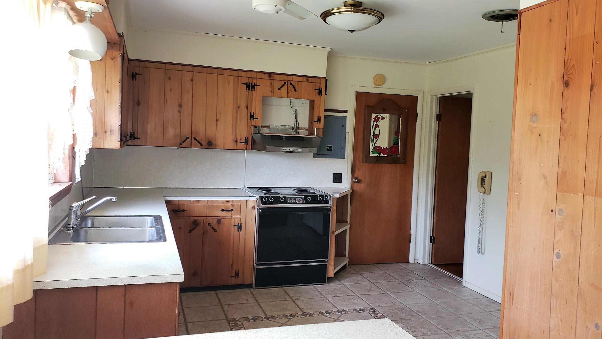 OAKDALE M/F - Residential