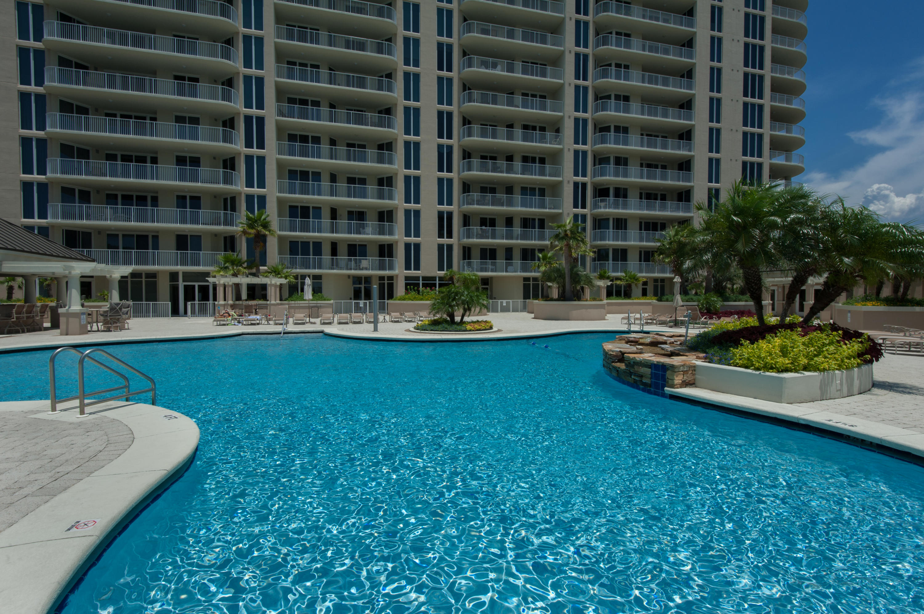 ONE BEACH CLUB DRIVE - Residential