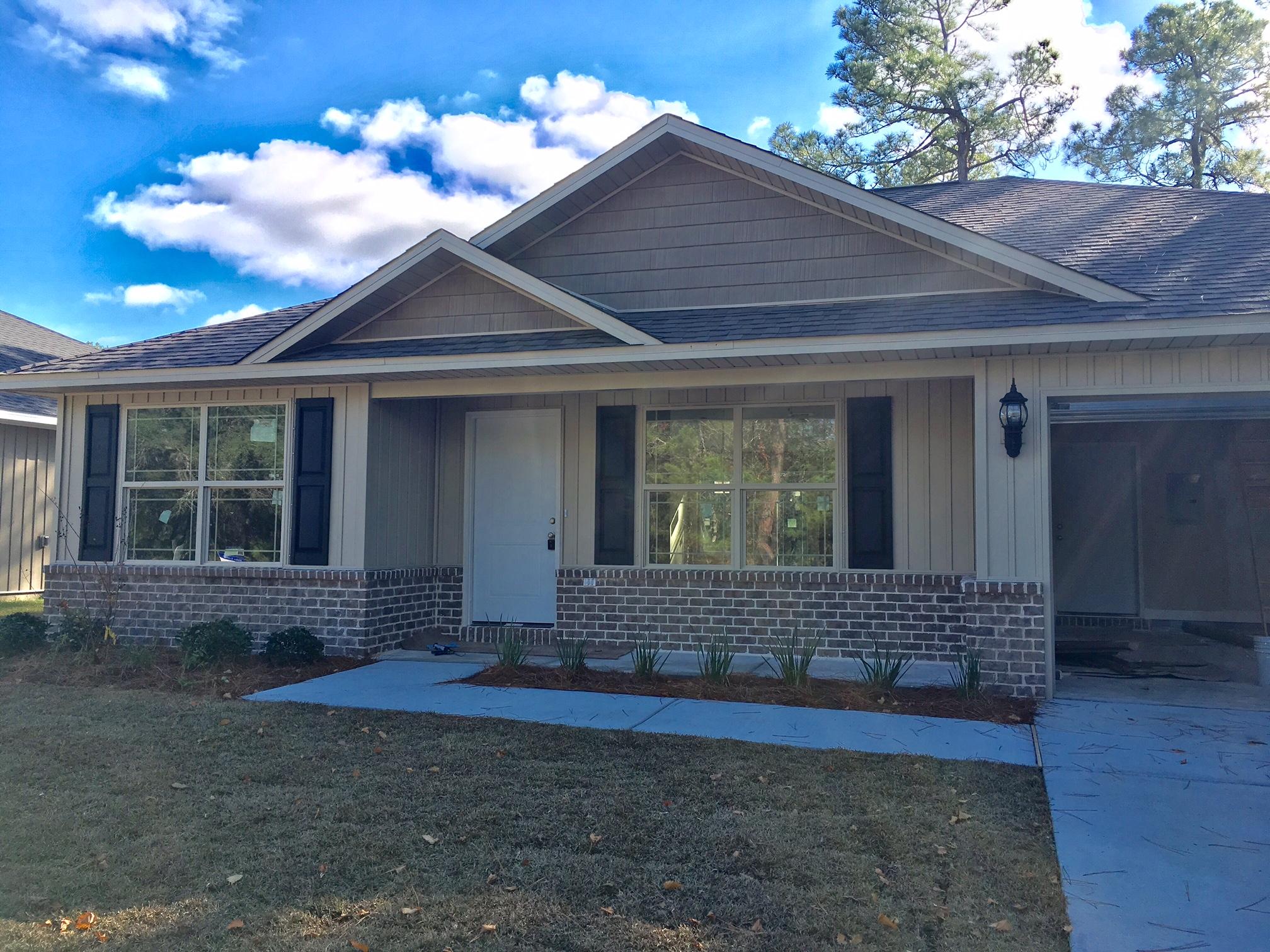 THE PINES - Residential