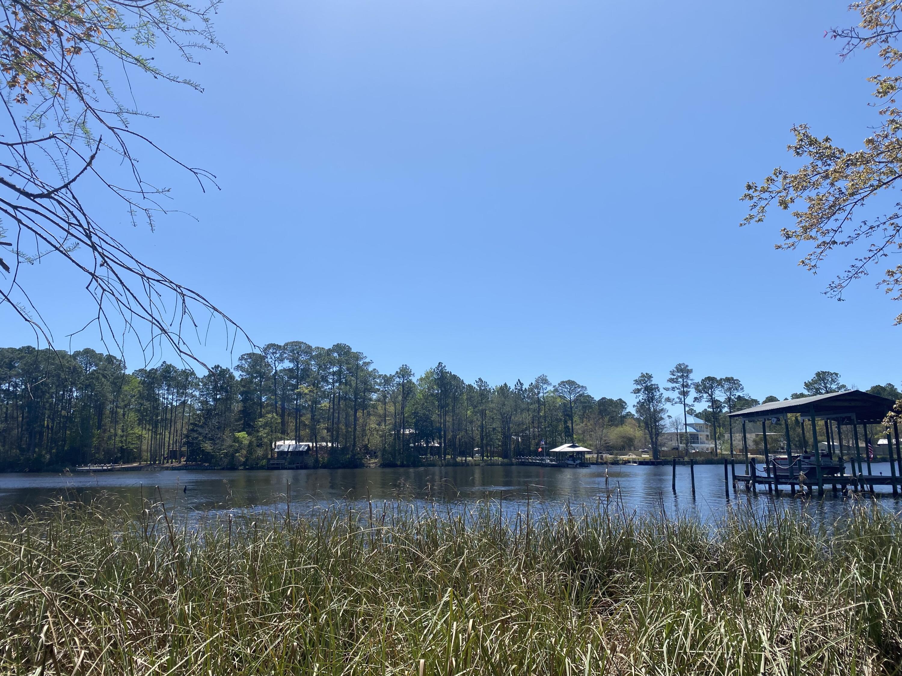 UNREC S/D IN GOV LOT 4 POWELLS UNRECD - Land