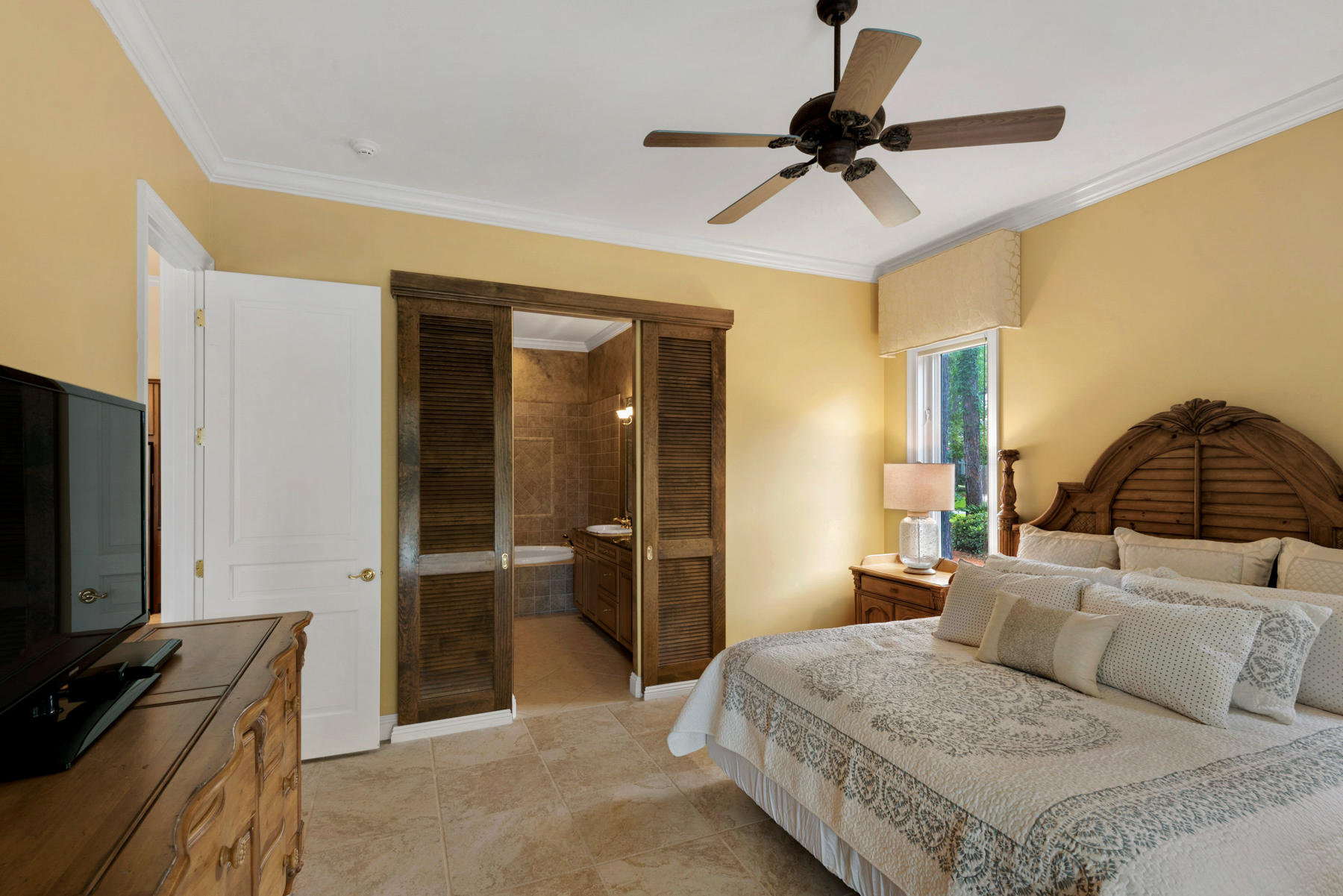 BURNT PINE - Residential