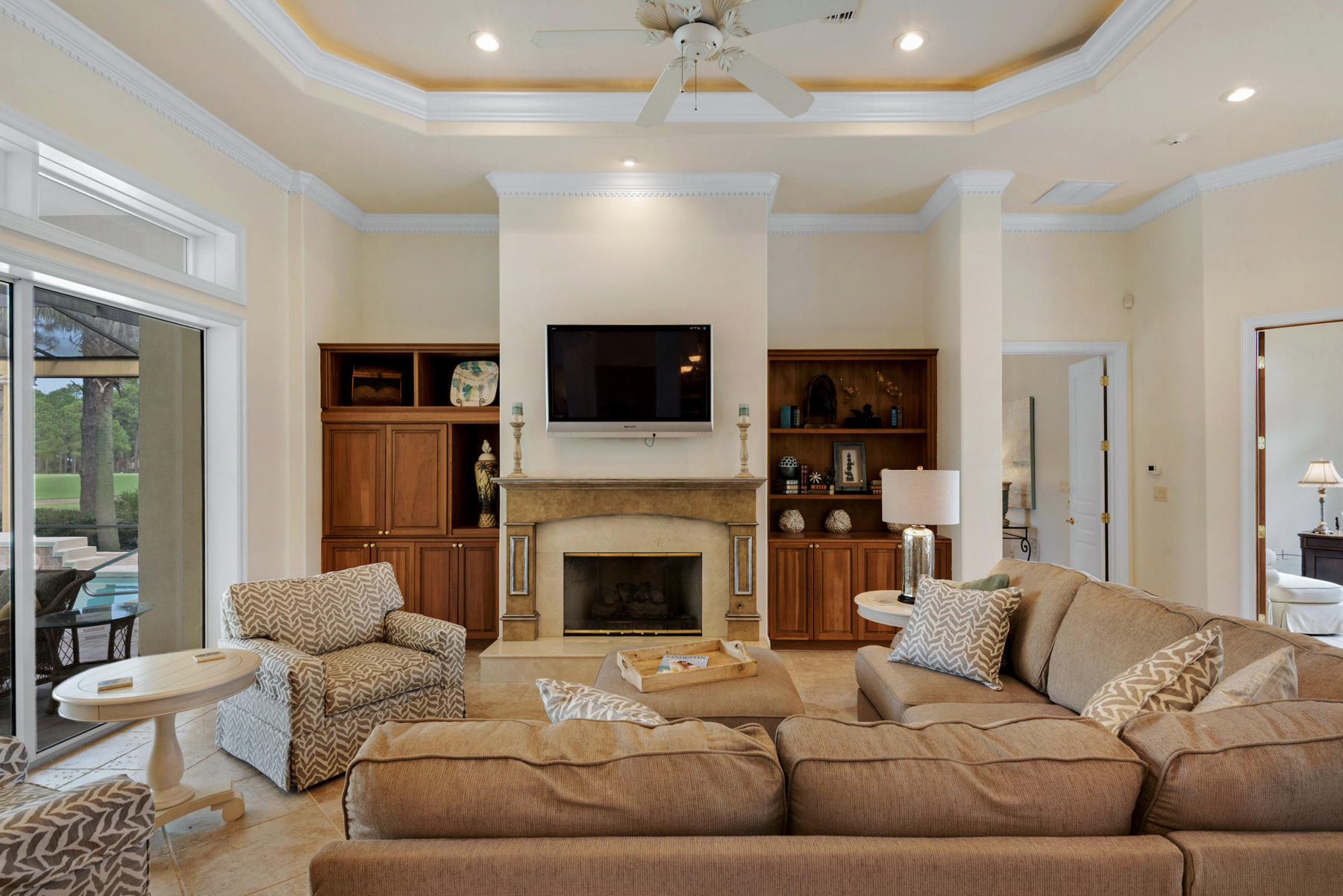 BURNT PINE - Residential