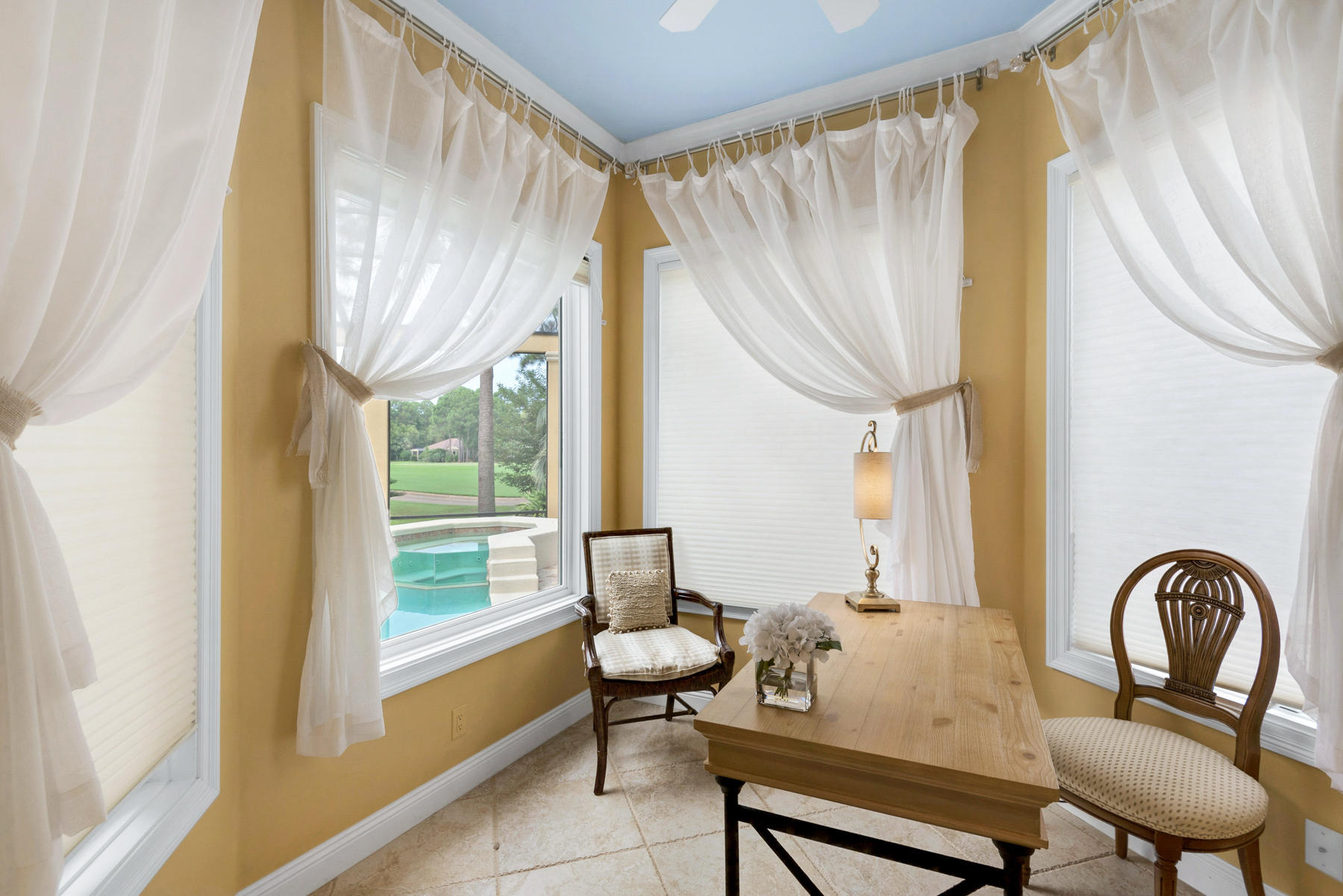 BURNT PINE - Residential