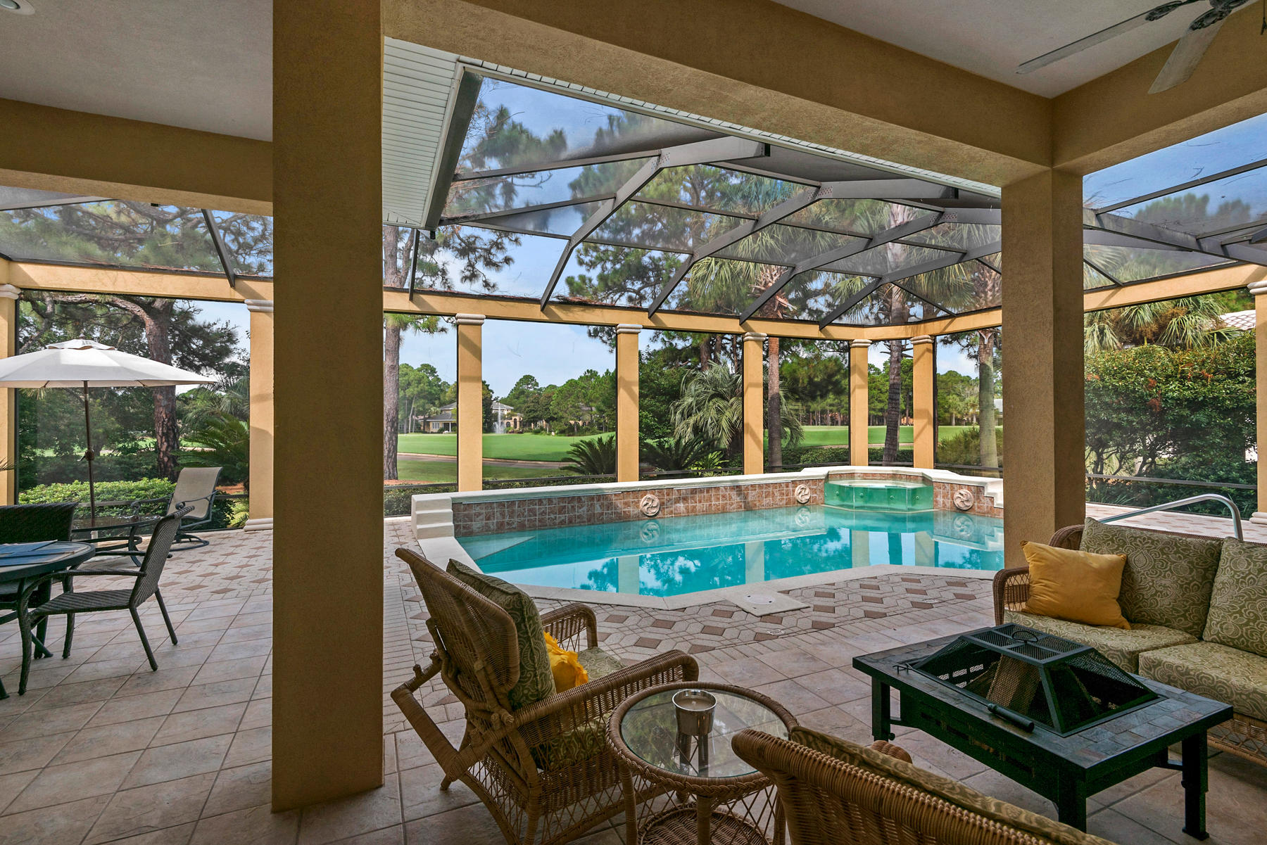 BURNT PINE - Residential