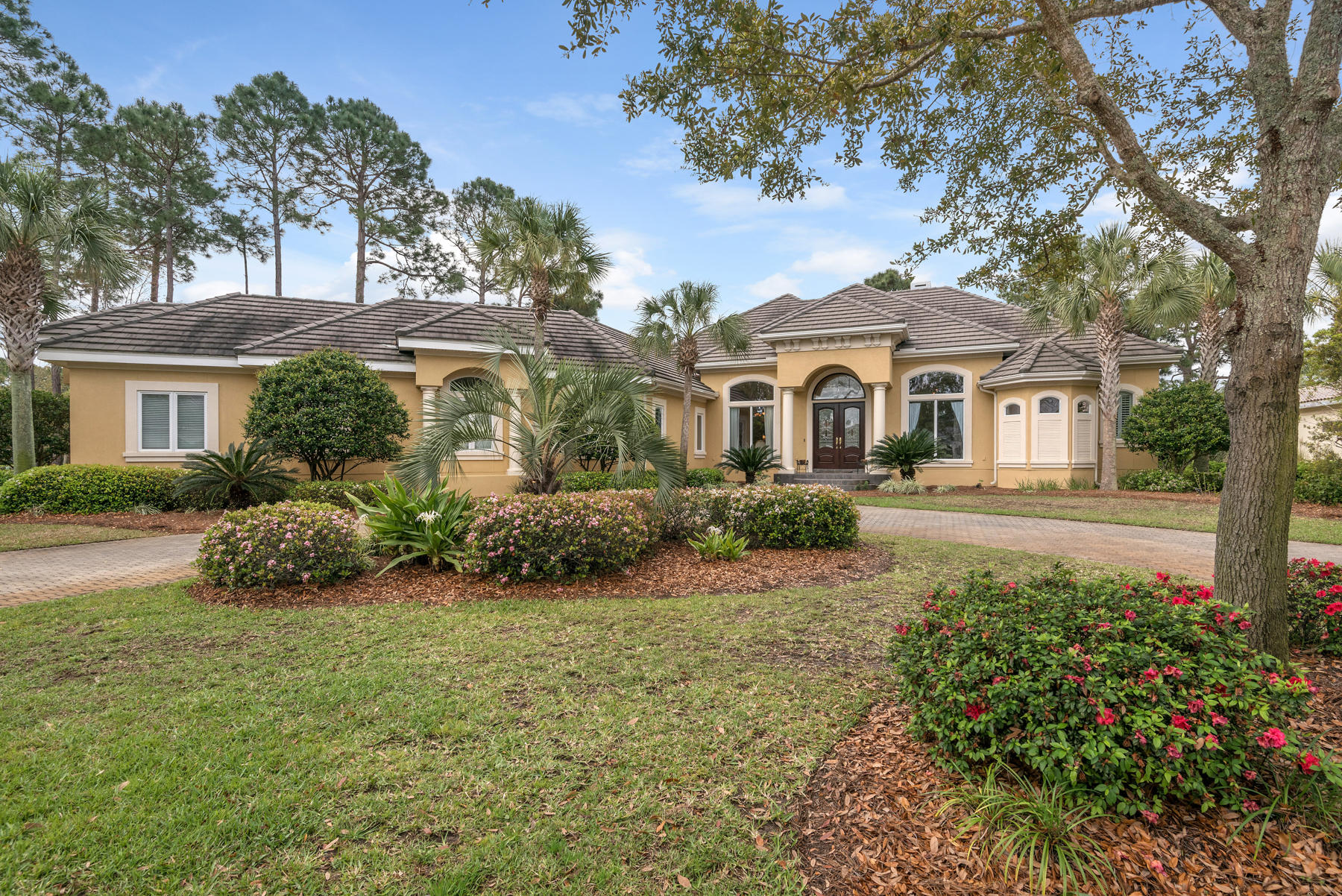 BURNT PINE - Residential