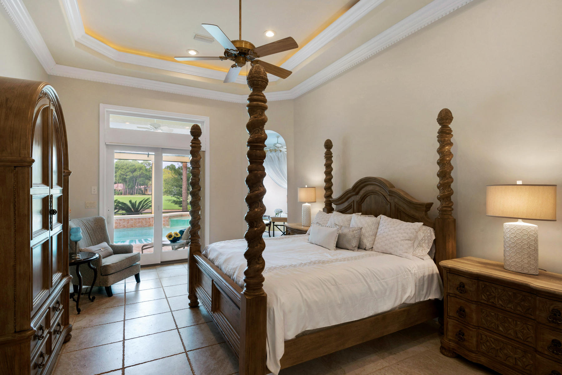 BURNT PINE - Residential