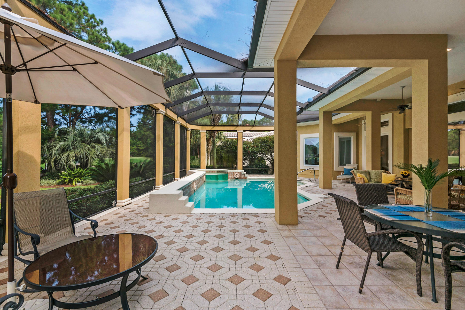 BURNT PINE - Residential