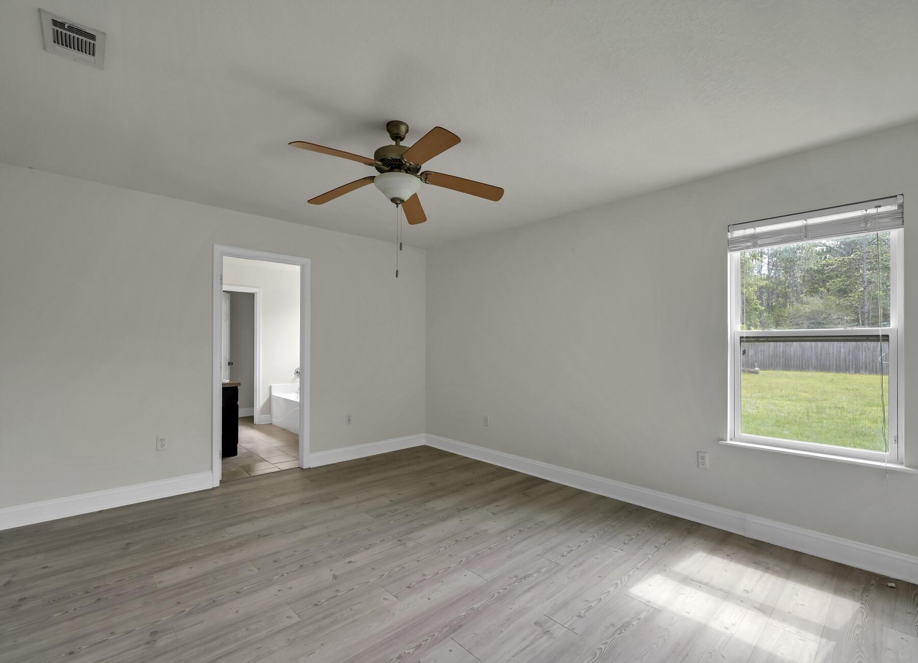 NAVARRE S/D 2ND ADDN - Residential