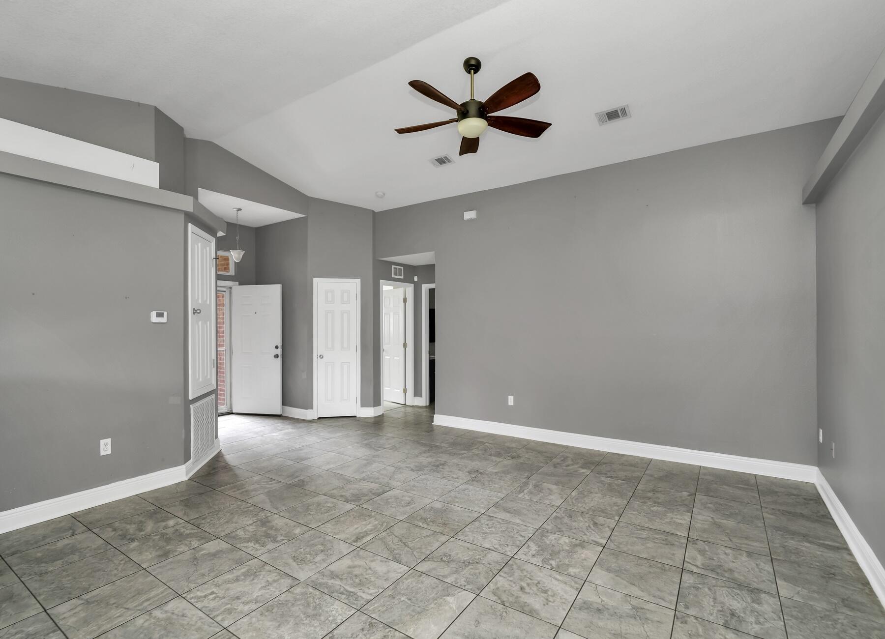 NAVARRE S/D 2ND ADDN - Residential