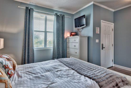 GULF PLACE CABANAS CONDO - Residential Lease