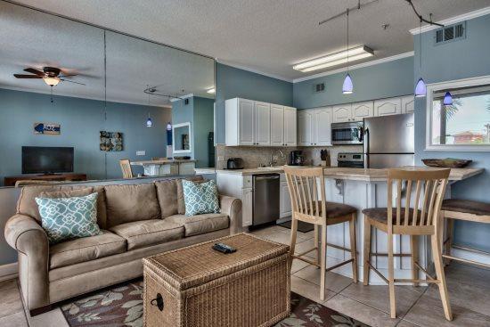 GULF PLACE CABANAS CONDO - Residential Lease