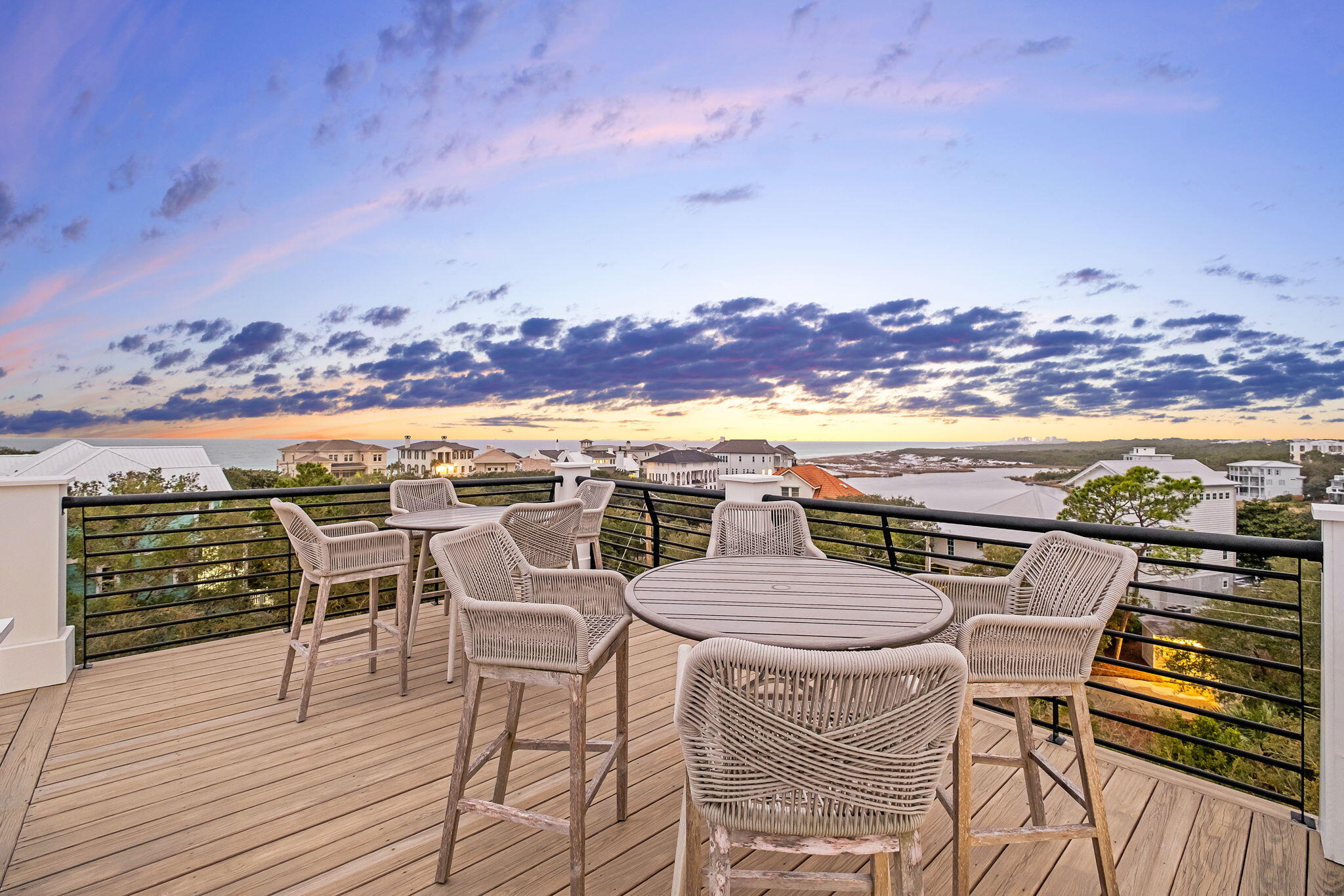 BEACH HIGHLAND - Residential