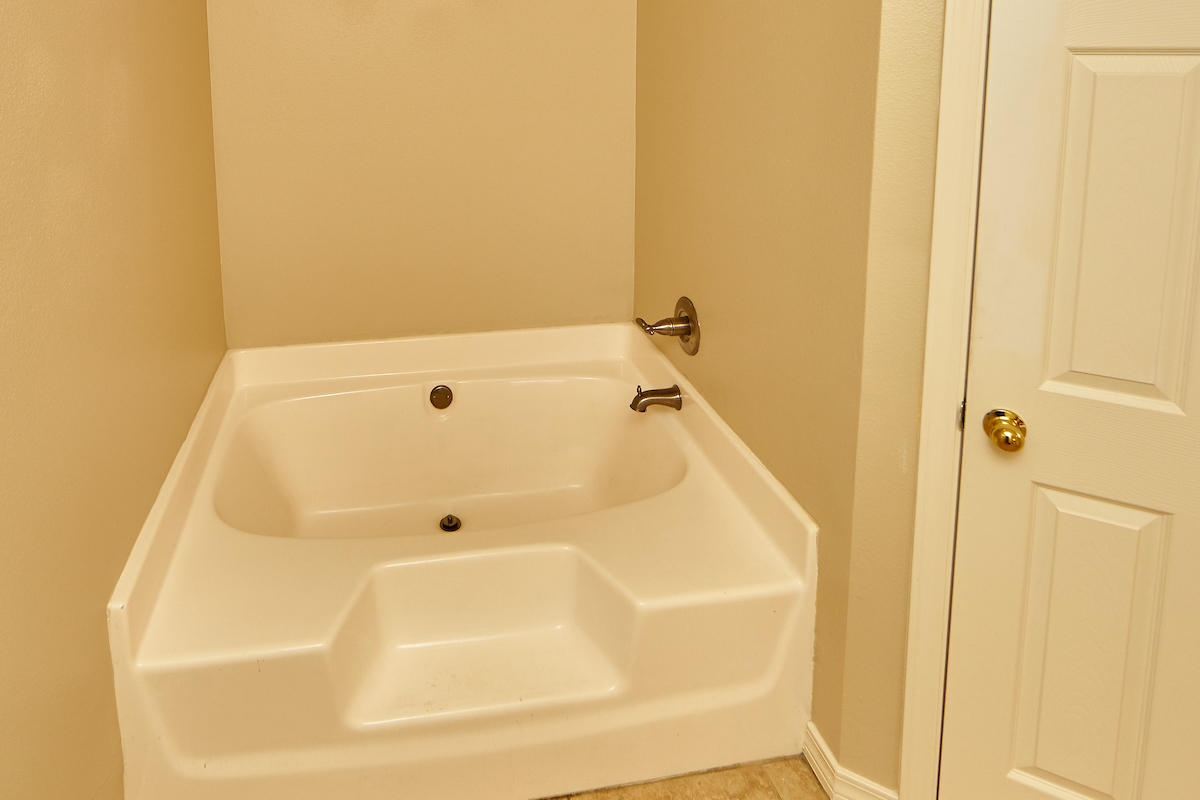 CREETWOOD PLACE - Residential