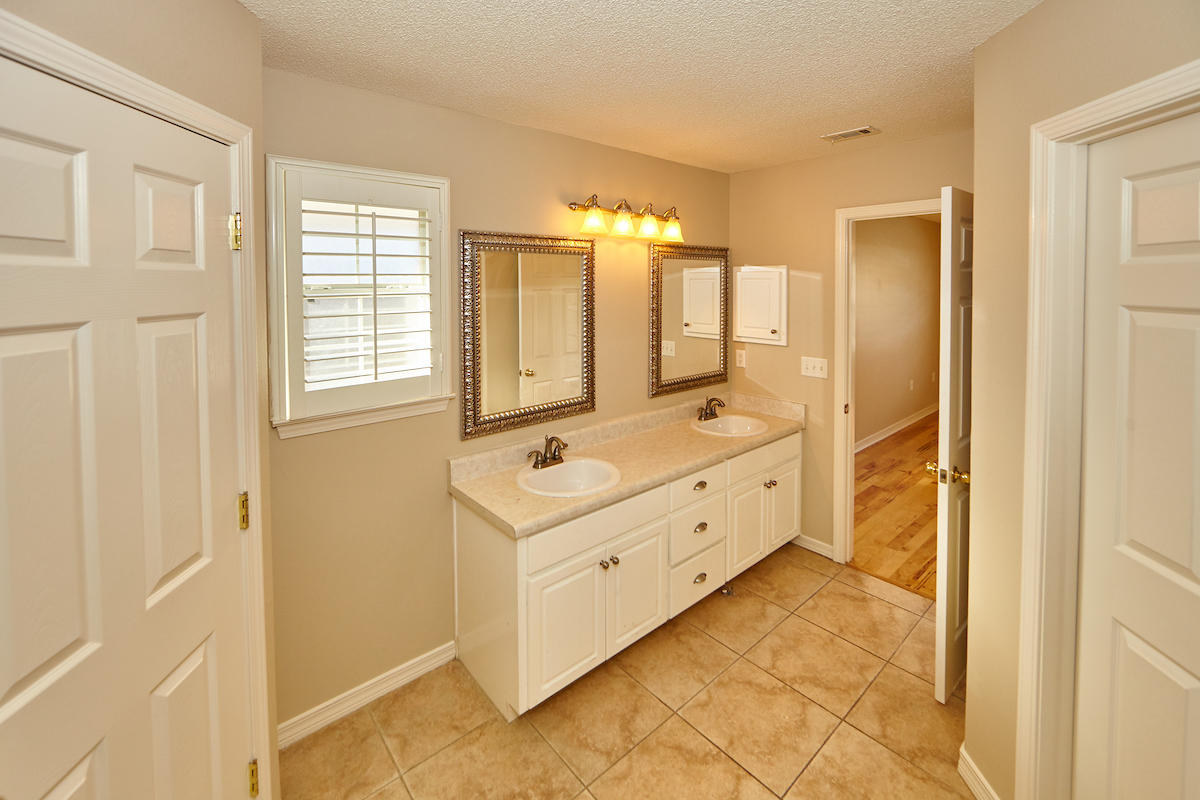 CREETWOOD PLACE - Residential