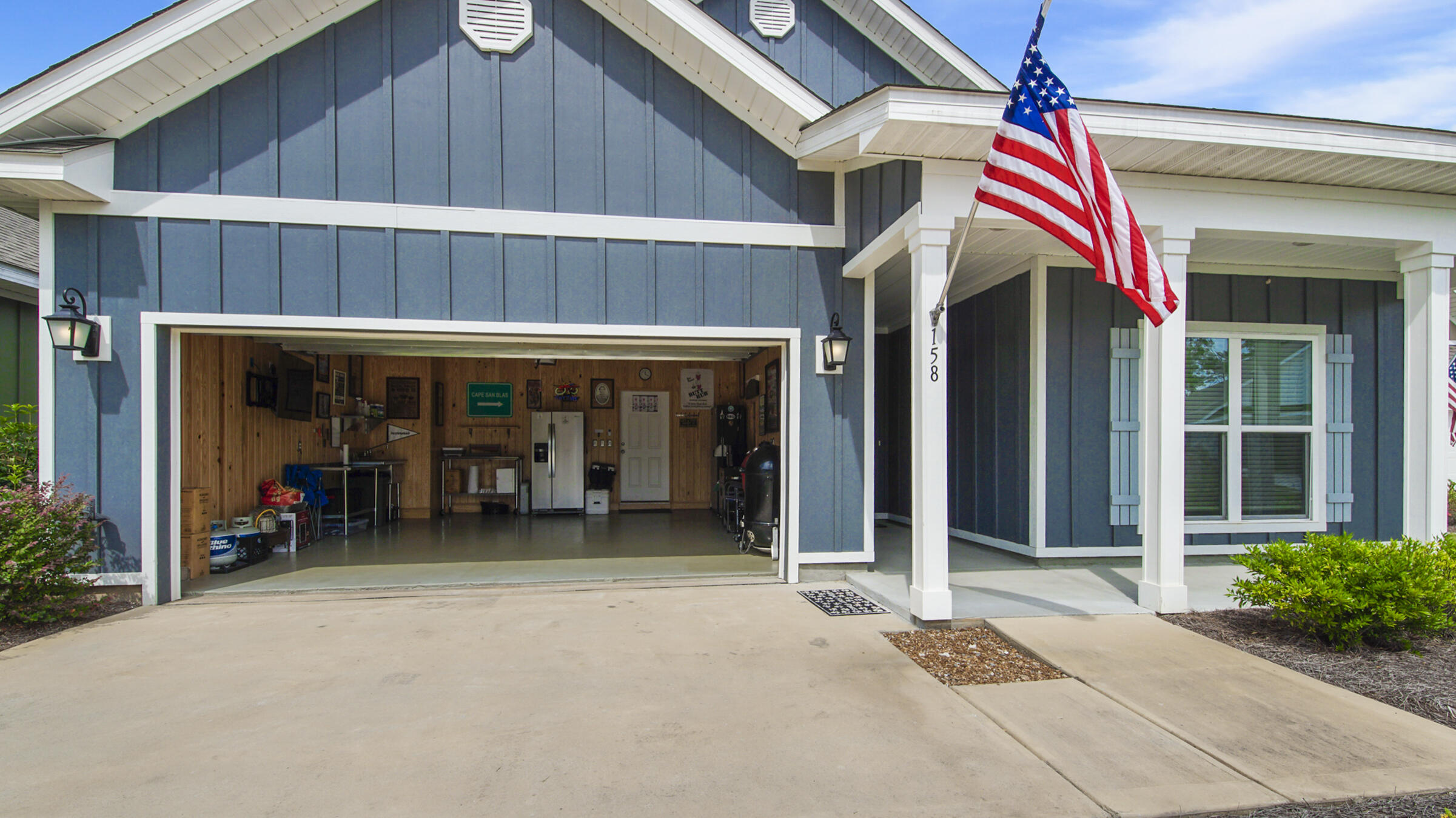 HAMMOCK BAY - FIREFLY - Residential