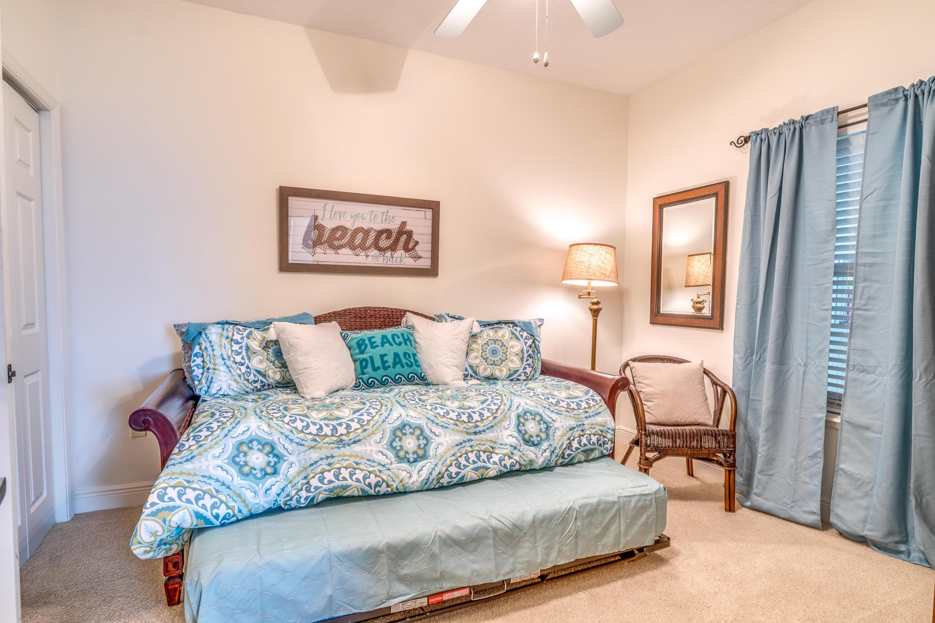 ARIEL DUNES - Residential