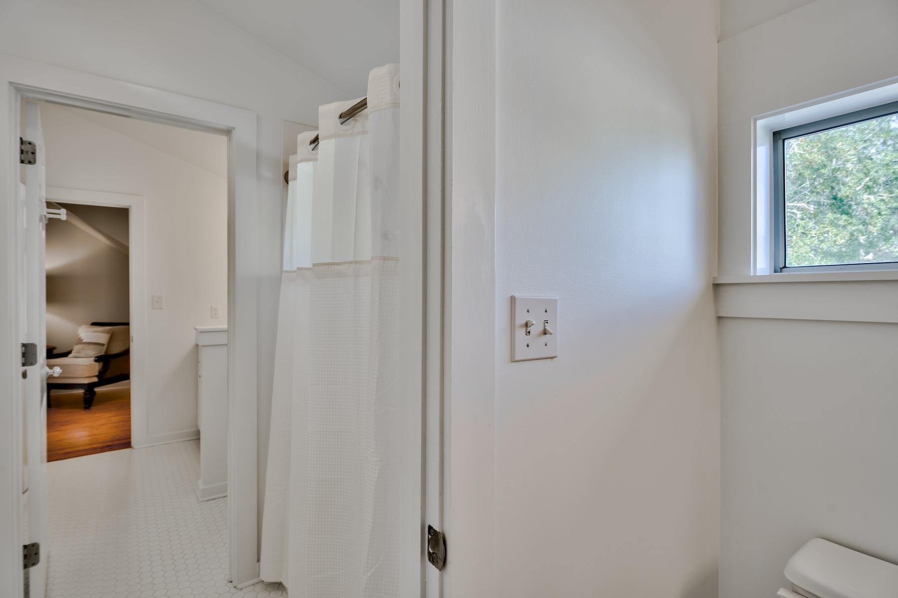 SEAGROVE 3RD ADDN - Residential