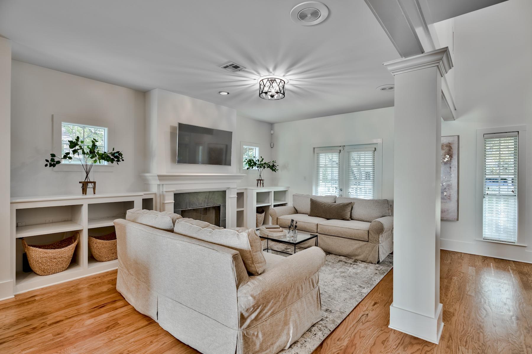 SEAGROVE 3RD ADDN - Residential