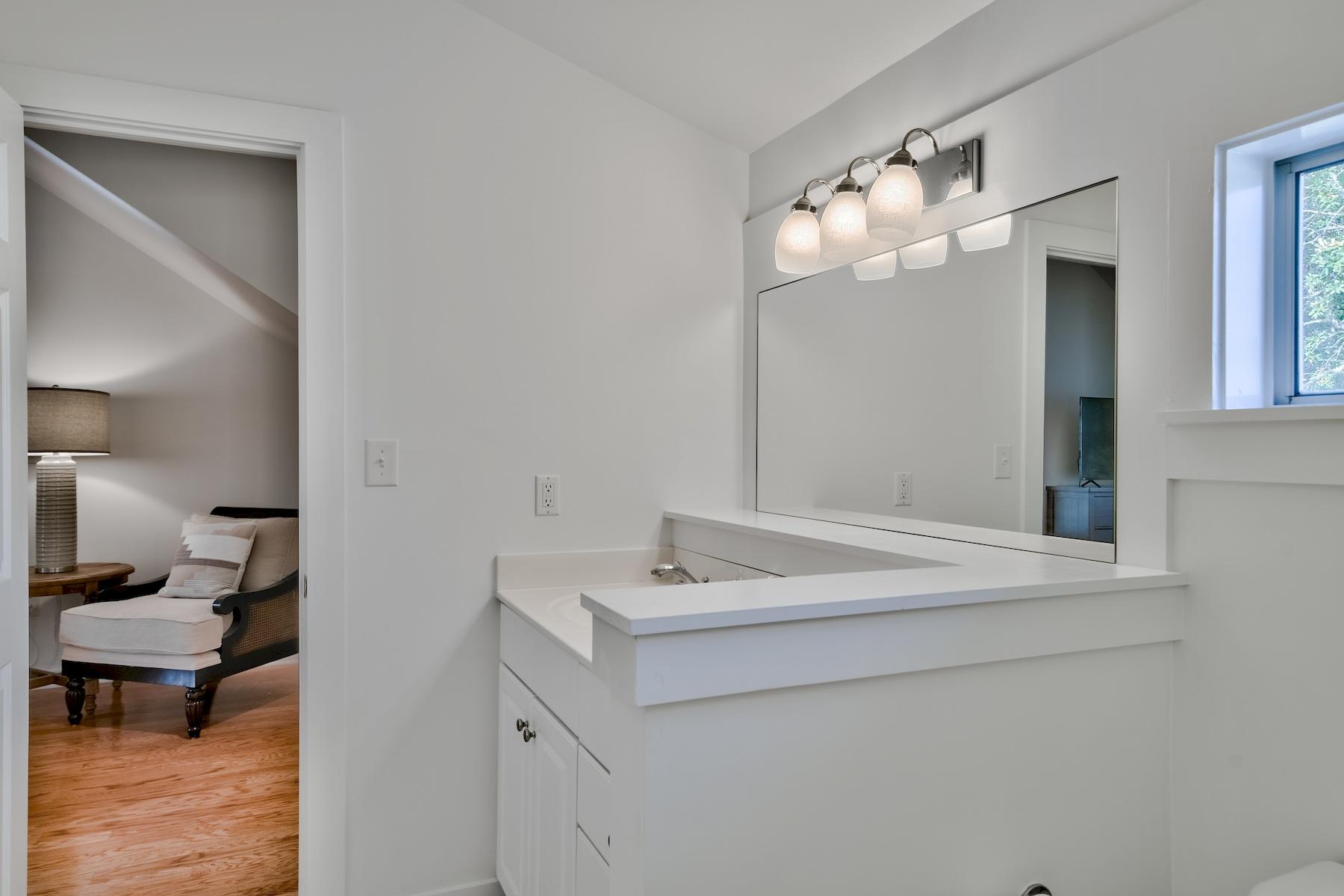 SEAGROVE 3RD ADDN - Residential