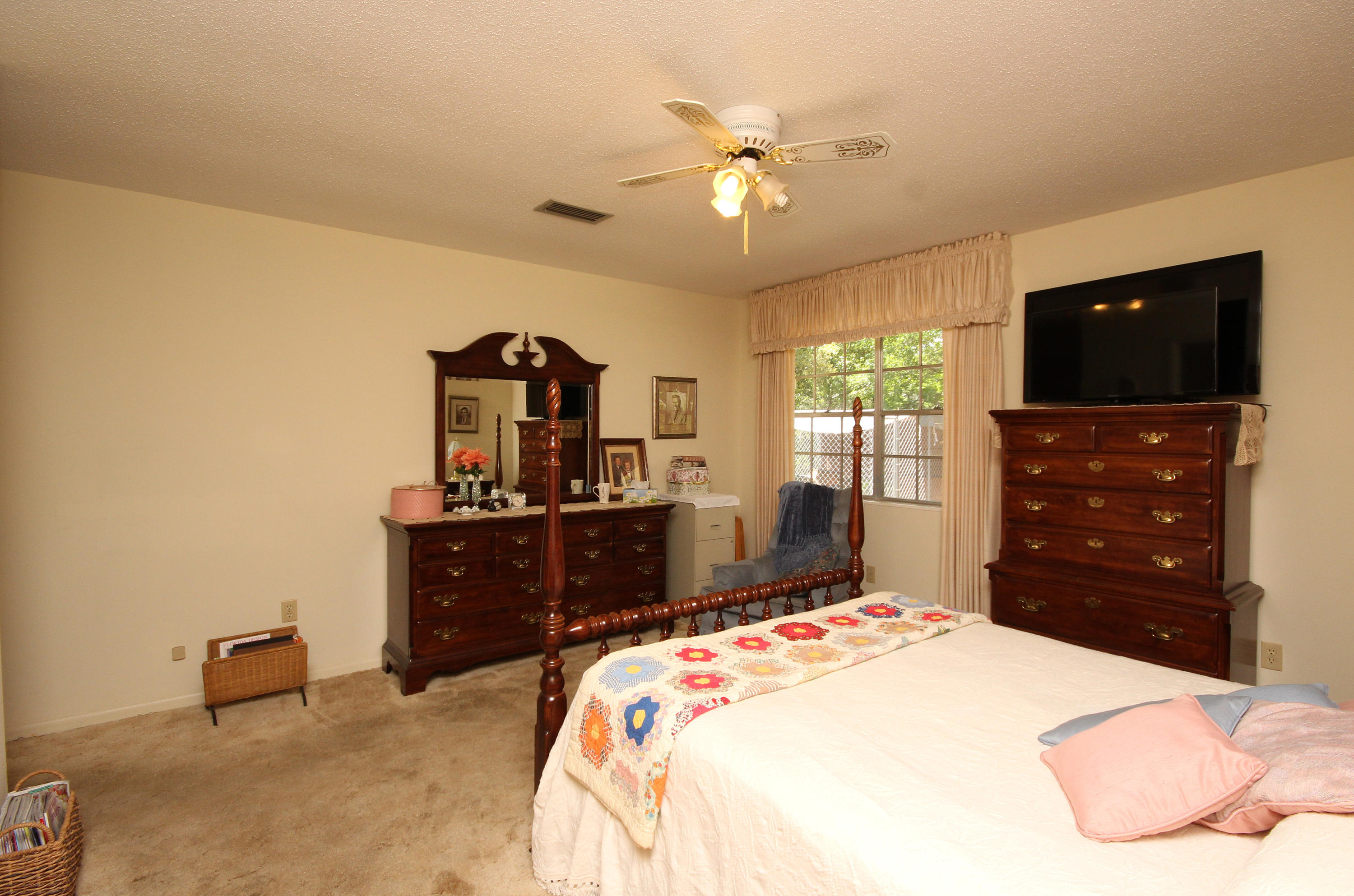 MAGNOLIA MANOR - Residential